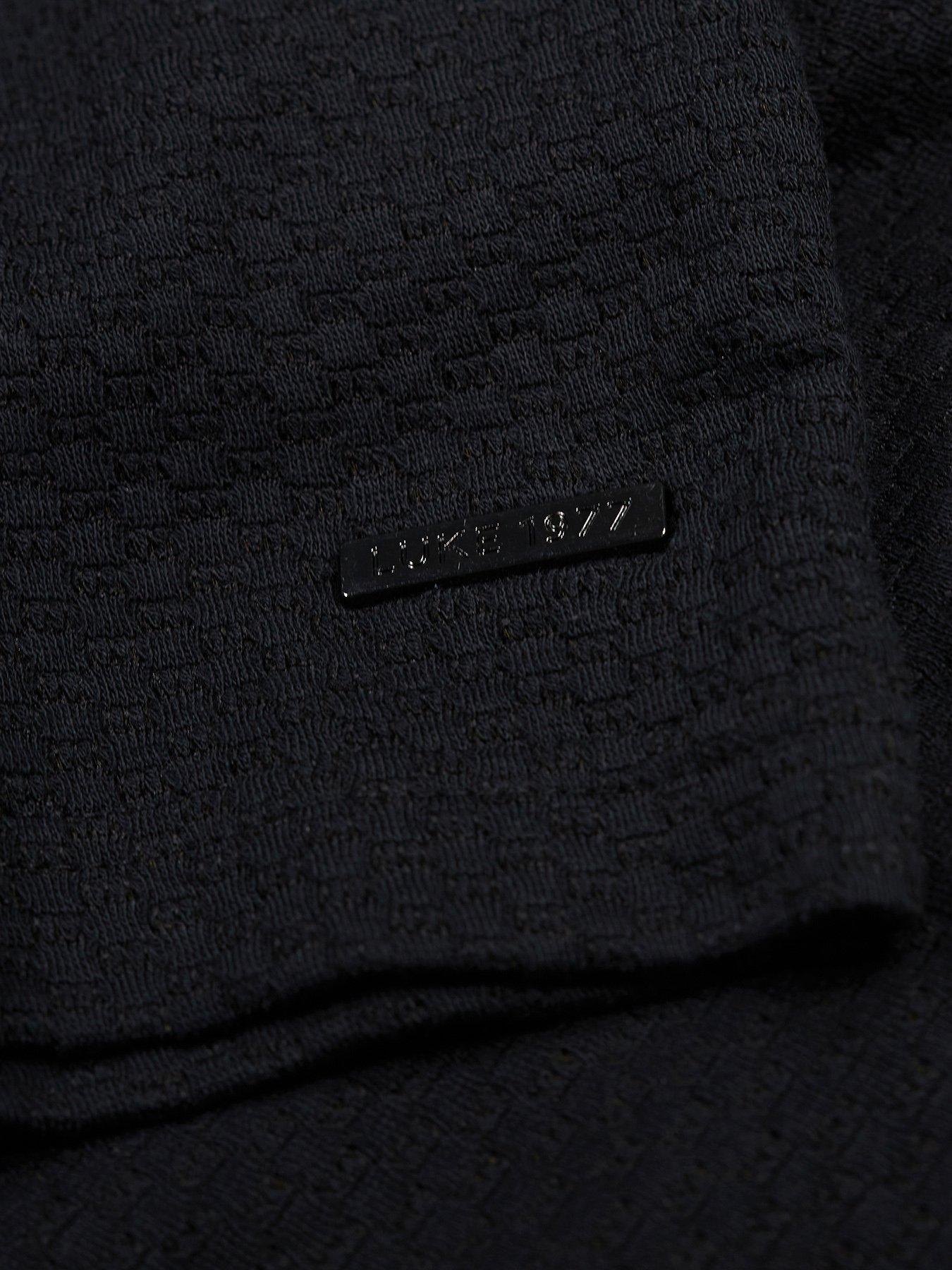 Image 6 of 6 of Luke 1977 Armilla T-shirt
