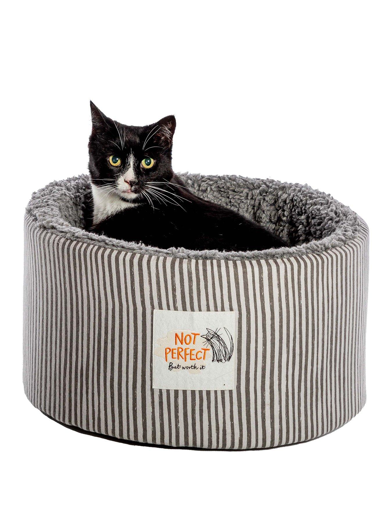 Danish Design Battersea Snuggly Stripes Cat Cosy Bed