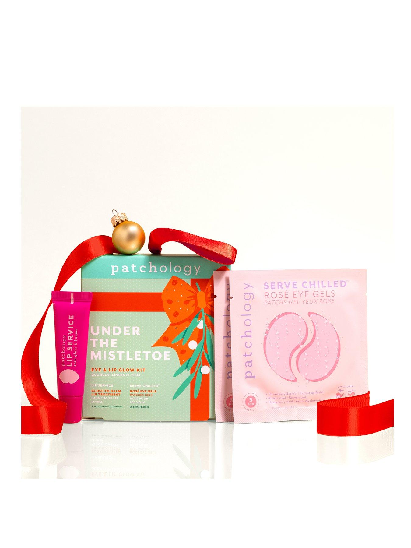 Patchology Under The Mistletoe
