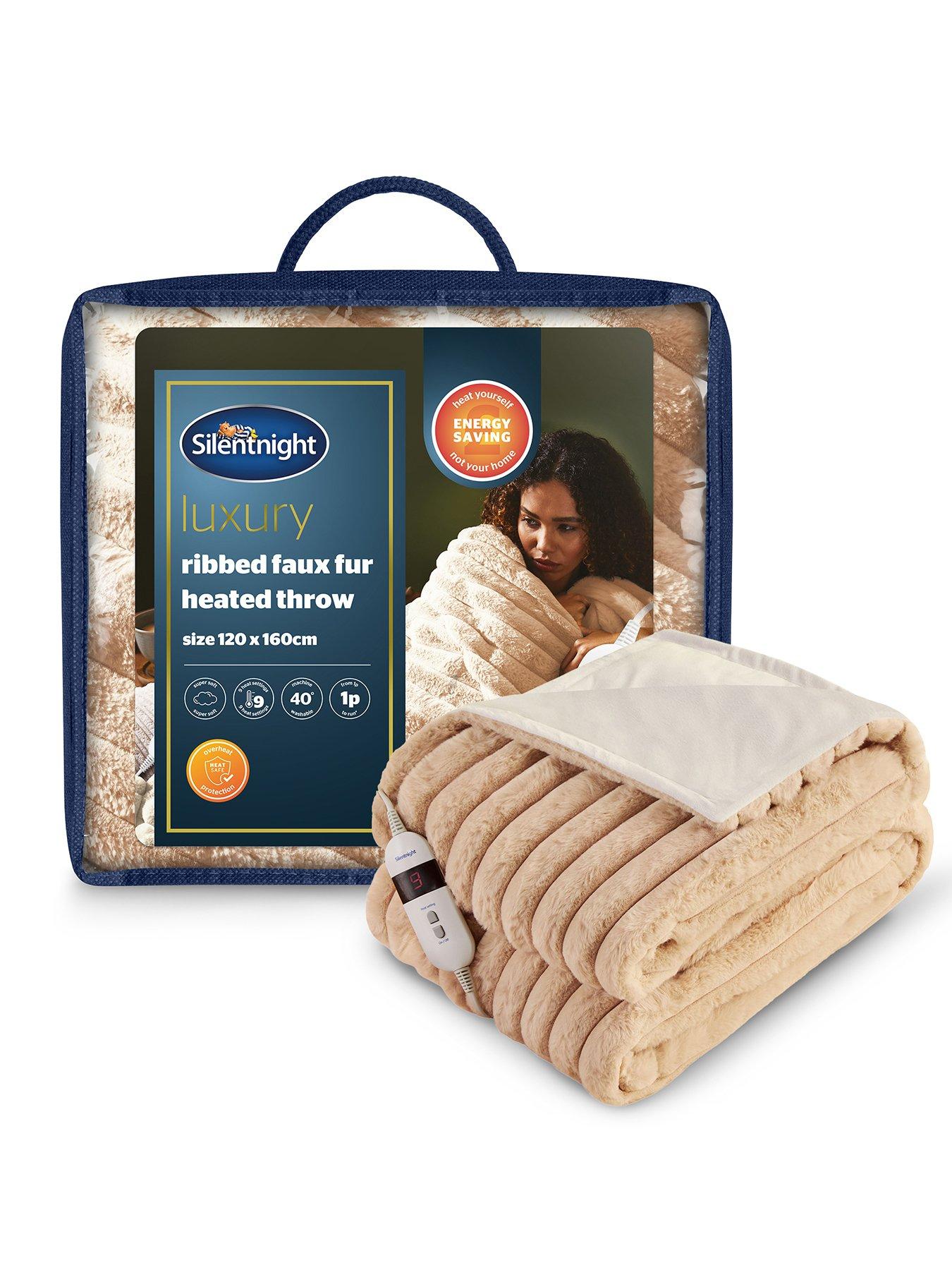 Silentnight Faux Fur Ribbed Heated Throw - Natural