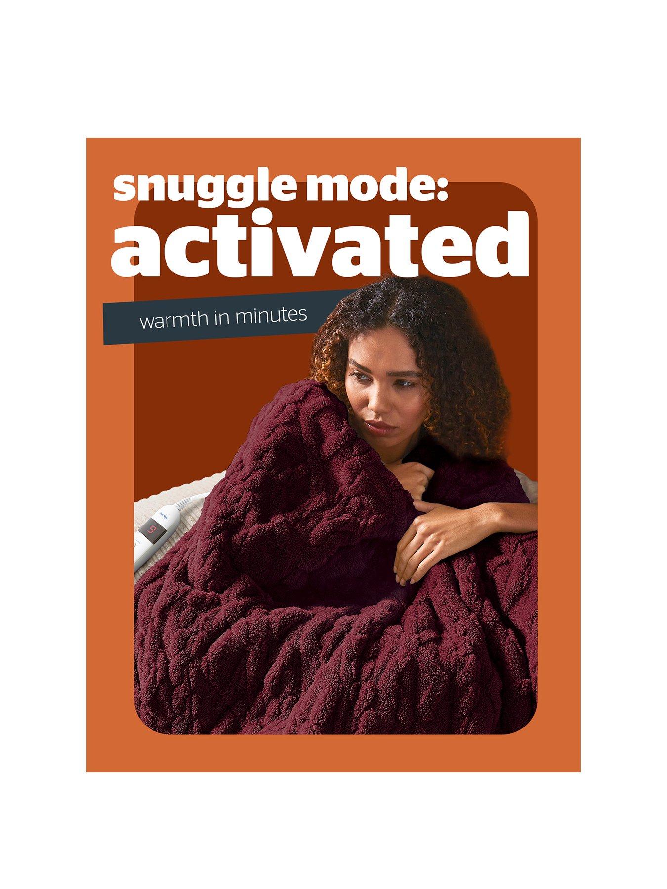Image 2 of 7 of Silentnight Luxury Super Cosy Heated Throw - Berry