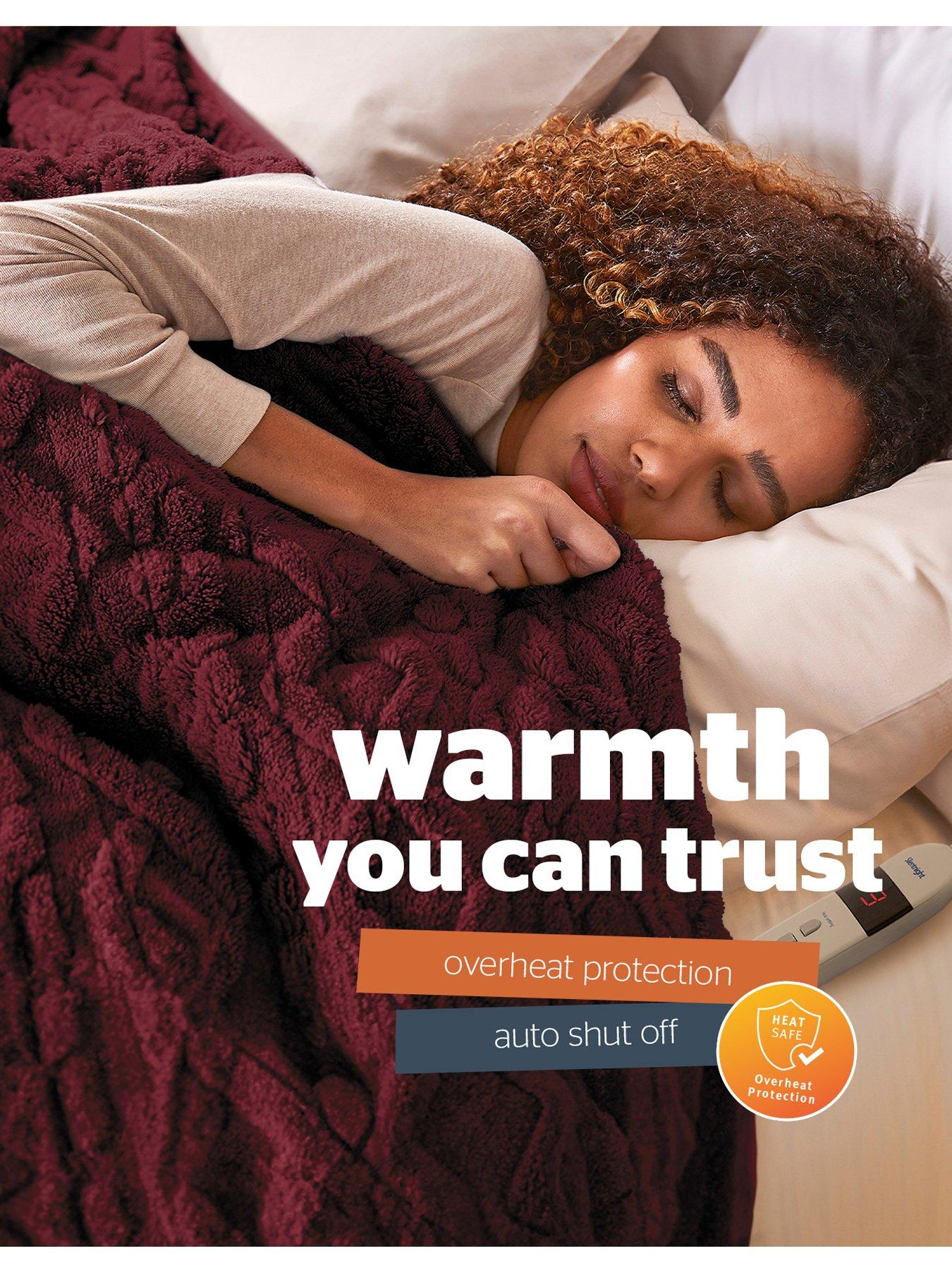 Image 5 of 7 of Silentnight Luxury Super Cosy Heated Throw - Berry