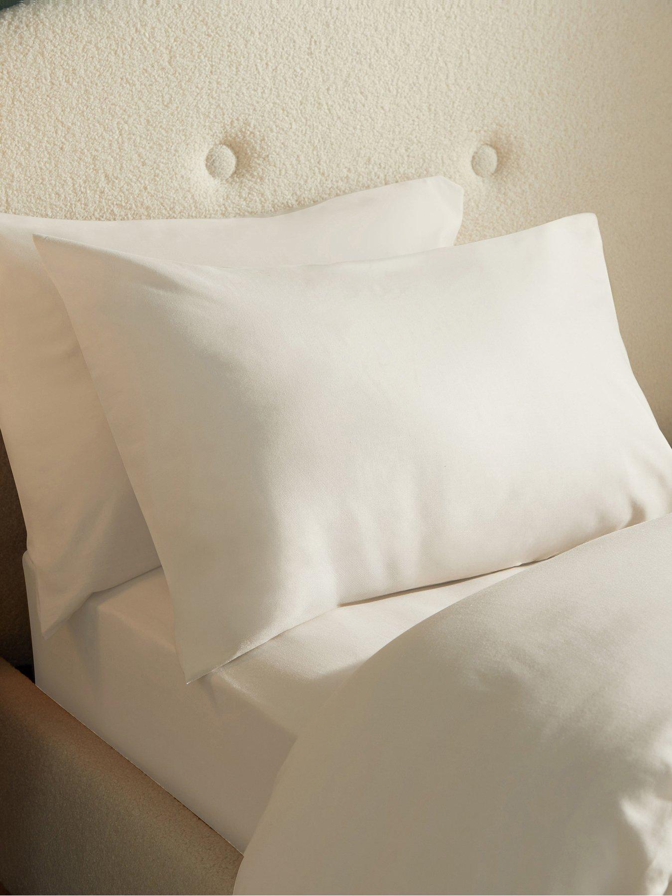 Silentnight Silentnight Brushed Cotton Pillowcase Pair - Green