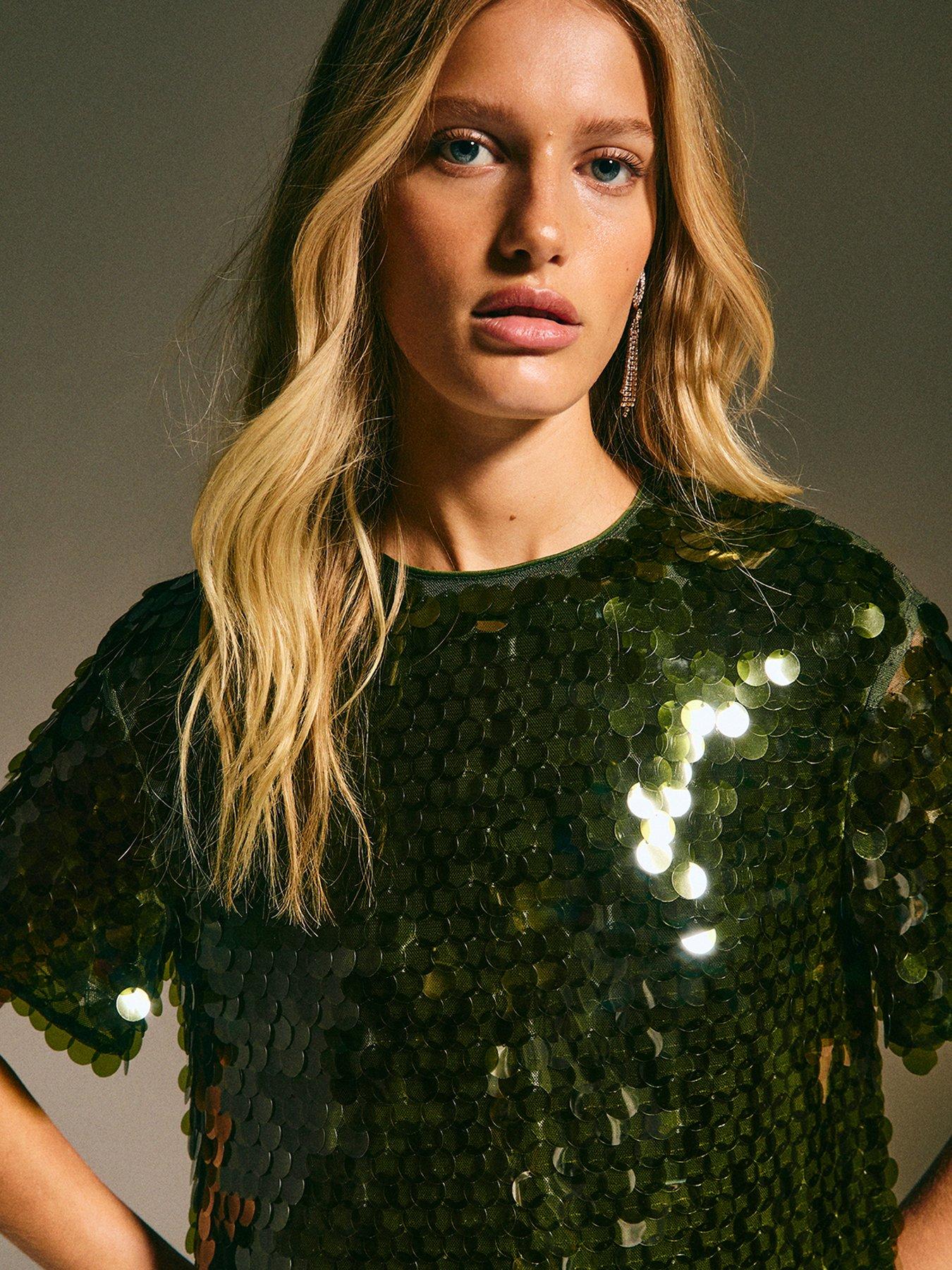 Image 5 of 6 of New Look Light Khaki Sequinned Short Sleeve Top