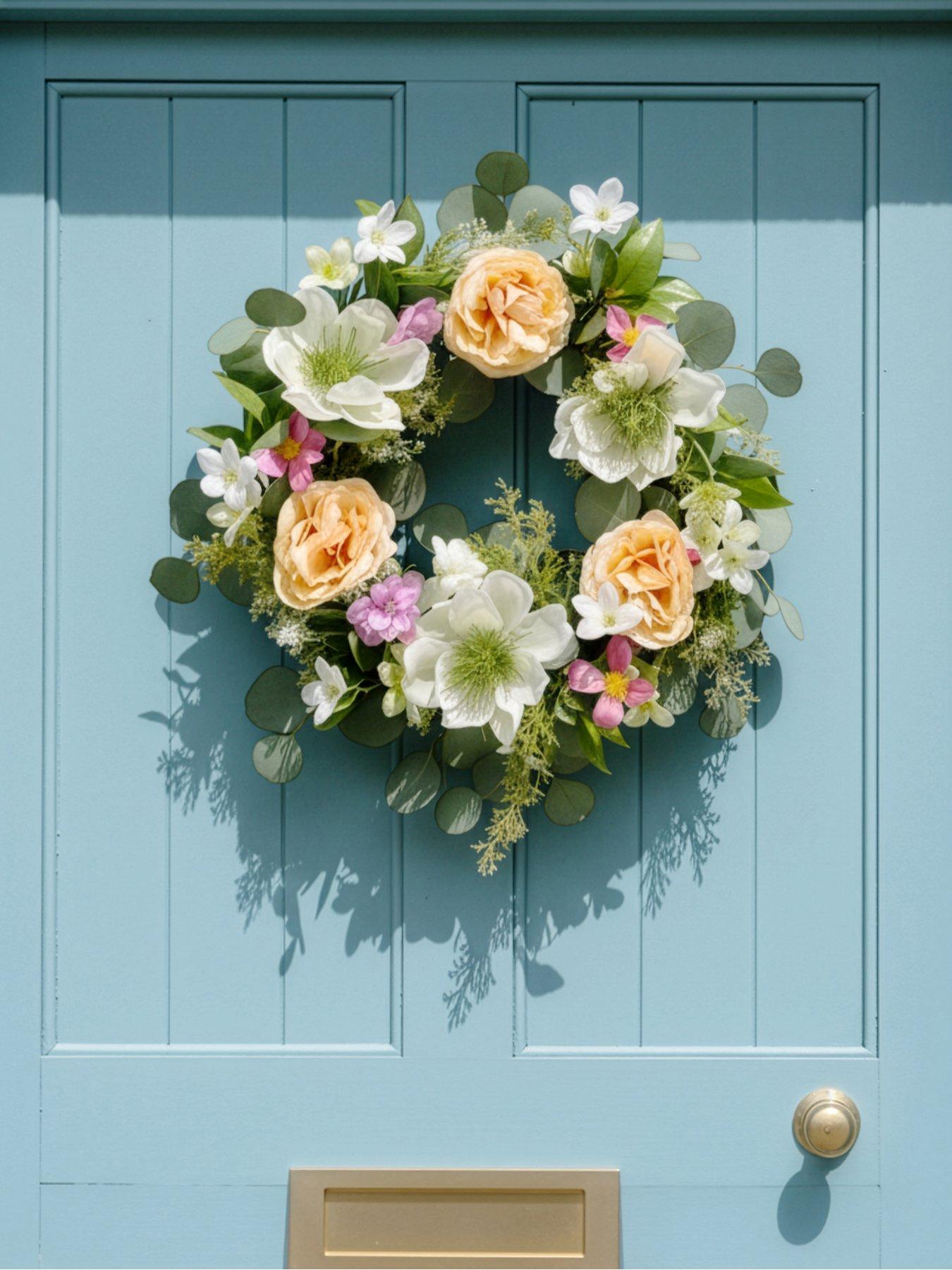 Very Home tropical flower wreath