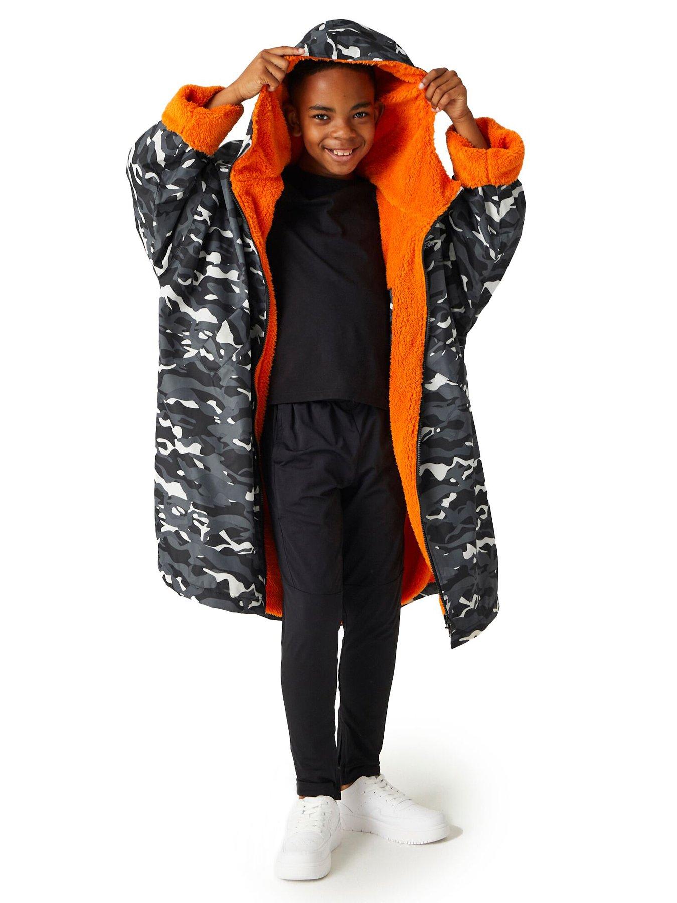 Image 7 of 7 of Regatta Junior Waterproof Changing Robe - Black