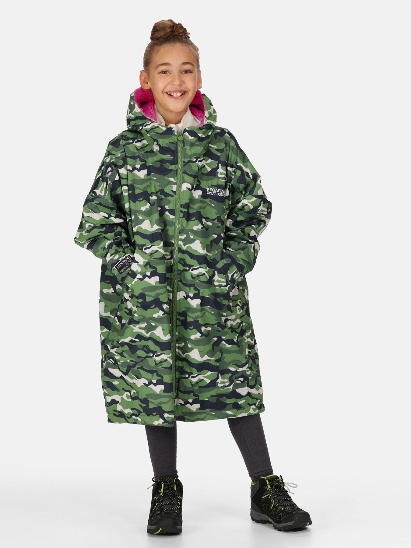regatta-junior-waterproof-changing-robe-green