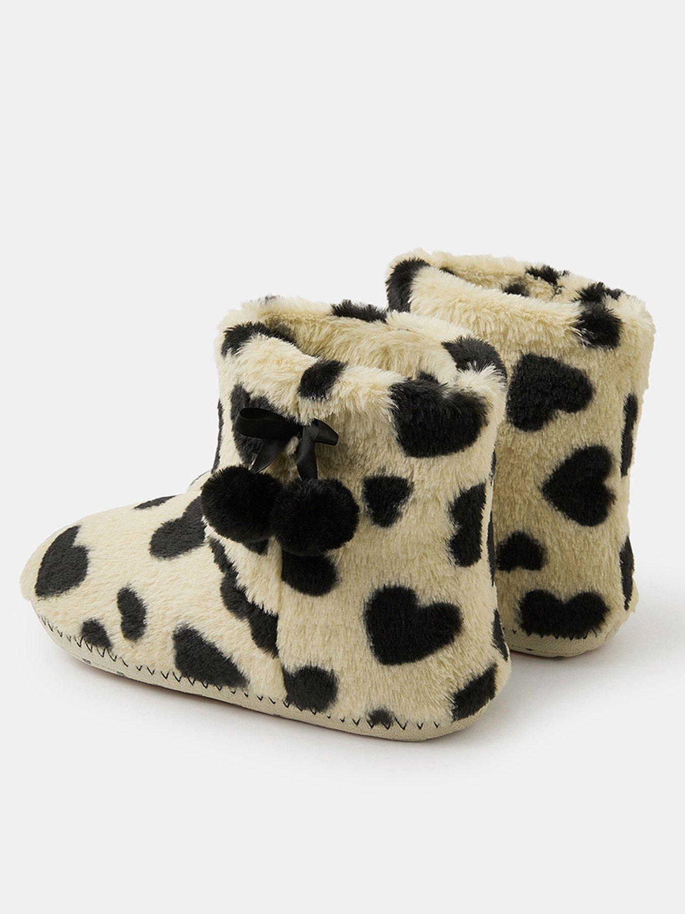 Image 3 of 4 of Accessorize Fluffy Heart Print Slipper Boots - Multi