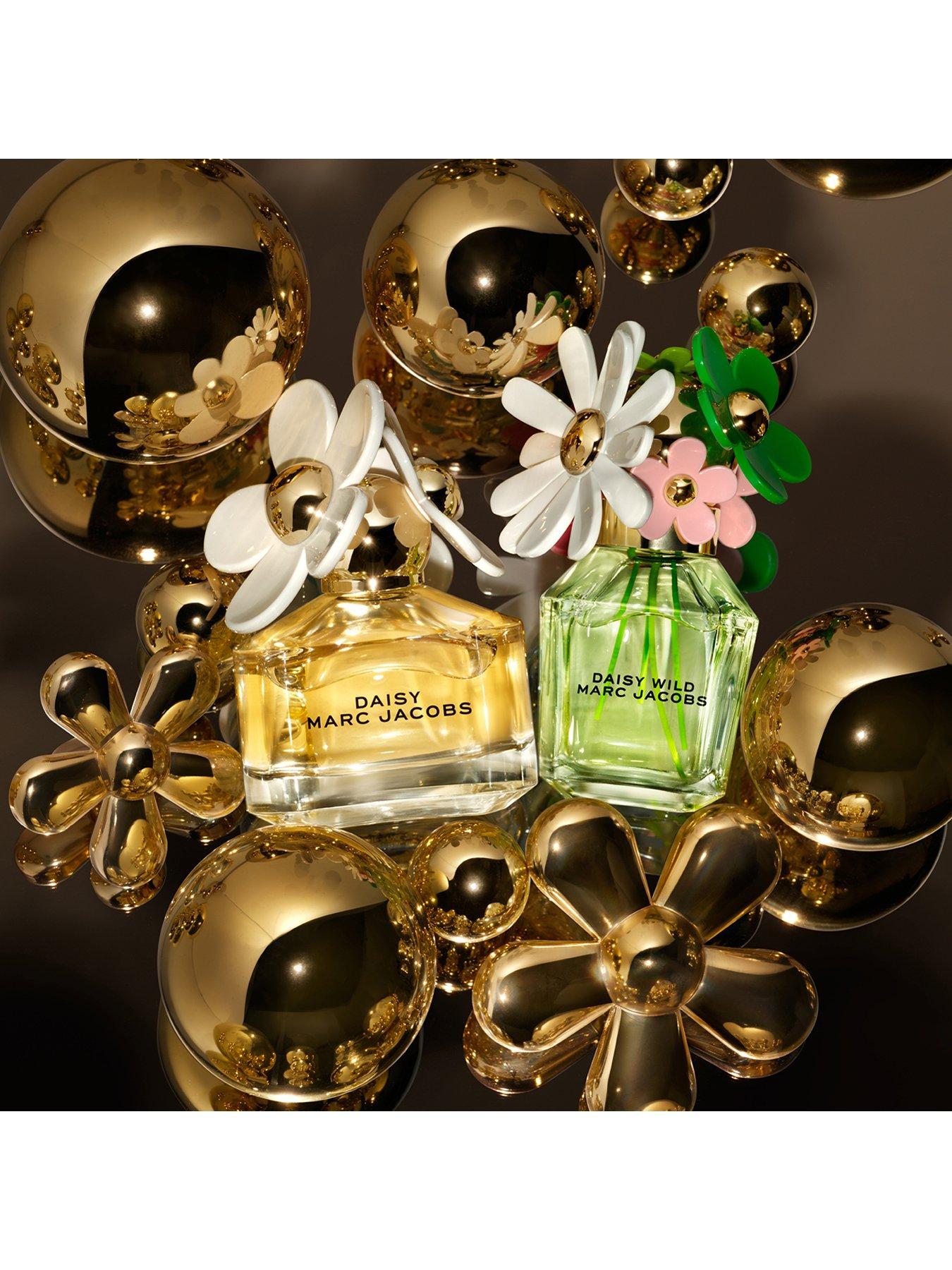 Image 6 of 8 of MARC JACOBS Daisy Wild Eau de Parfum for Women Duo Gift Set 50ml