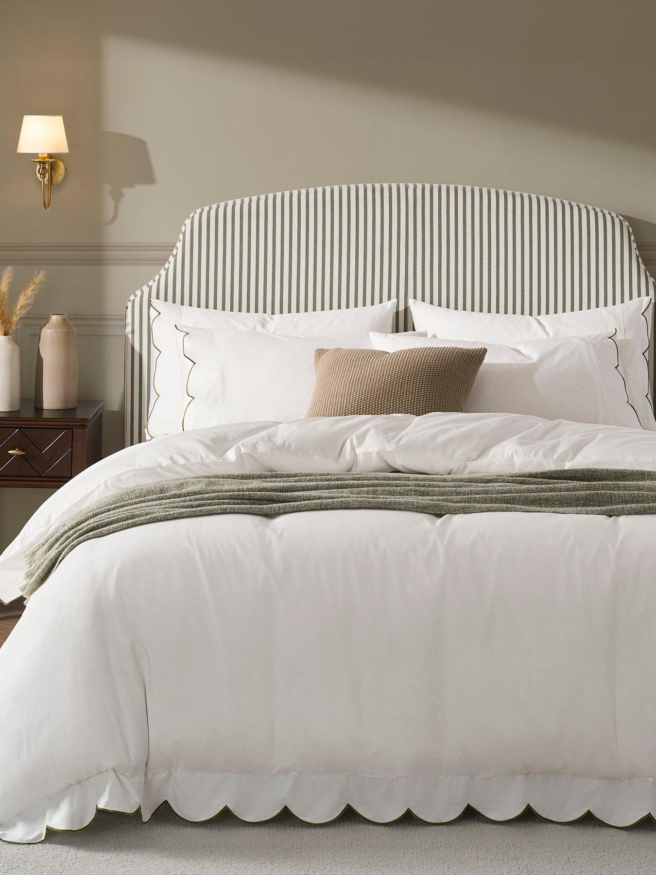 Dusk: Simone Scallop Embroidered Edge Duvet Cover - Off White/Olive