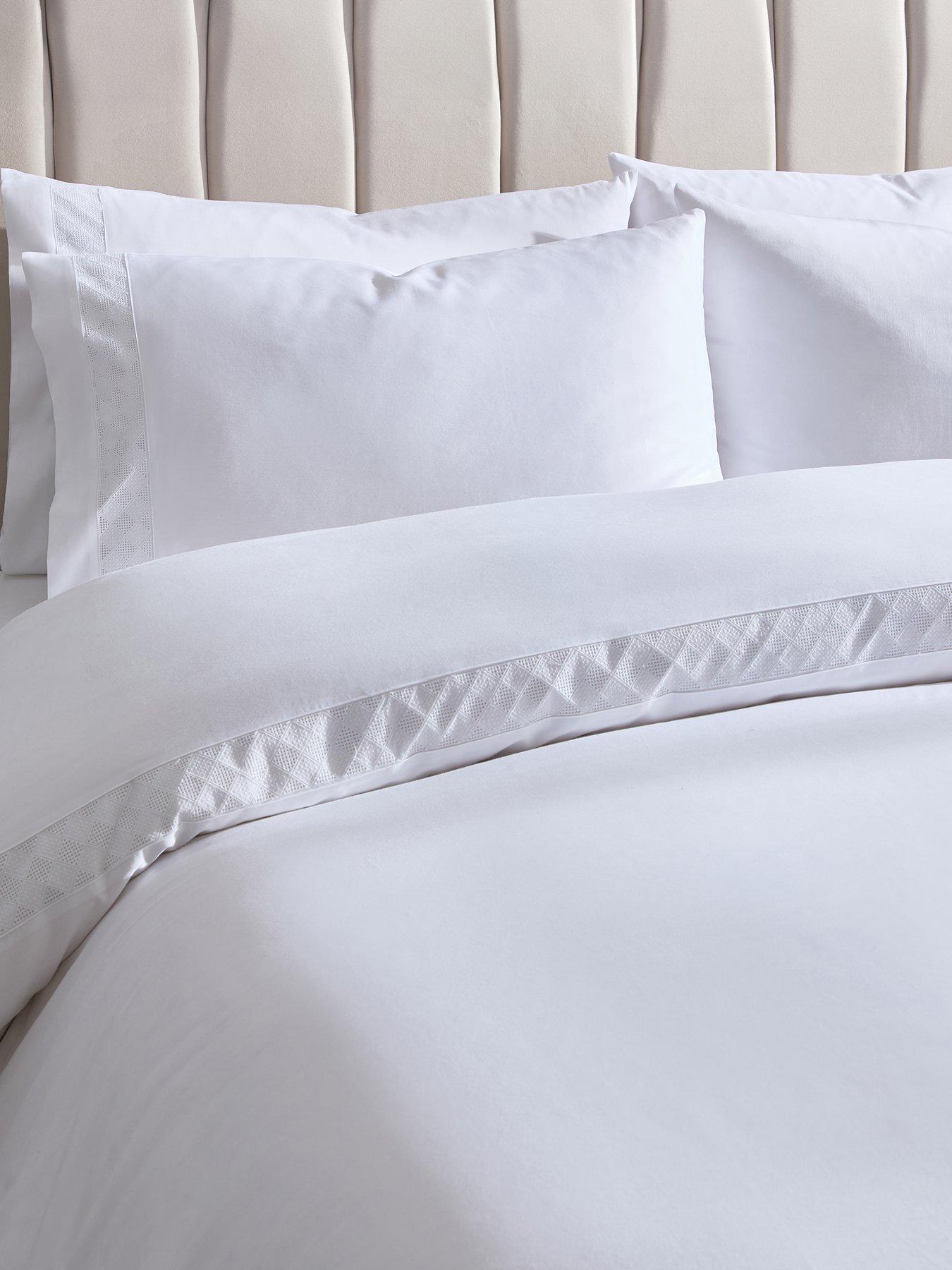 Dusk: Alma Lace Insert Sateen 300TC Duvet Cover - White