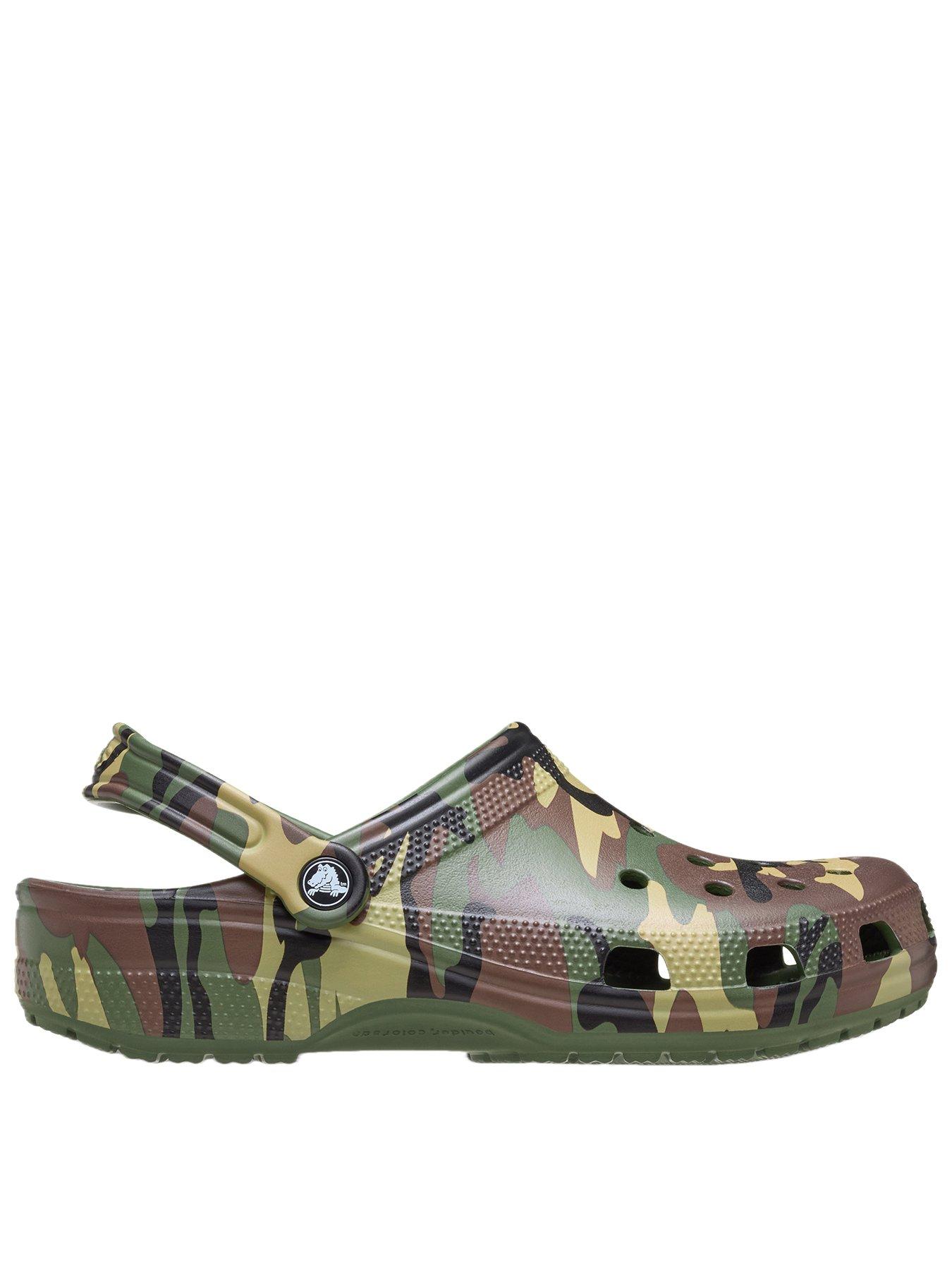 Crocs Men's Classic Camouflage Clog Sandal