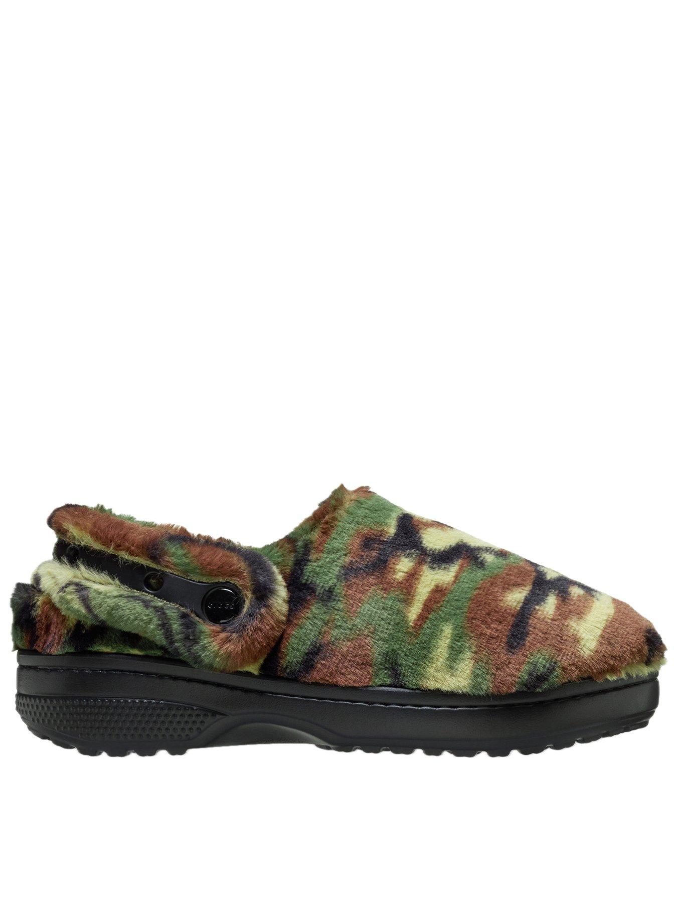 Crocs Men's Classic Unforgettable Camo Clog Sandal