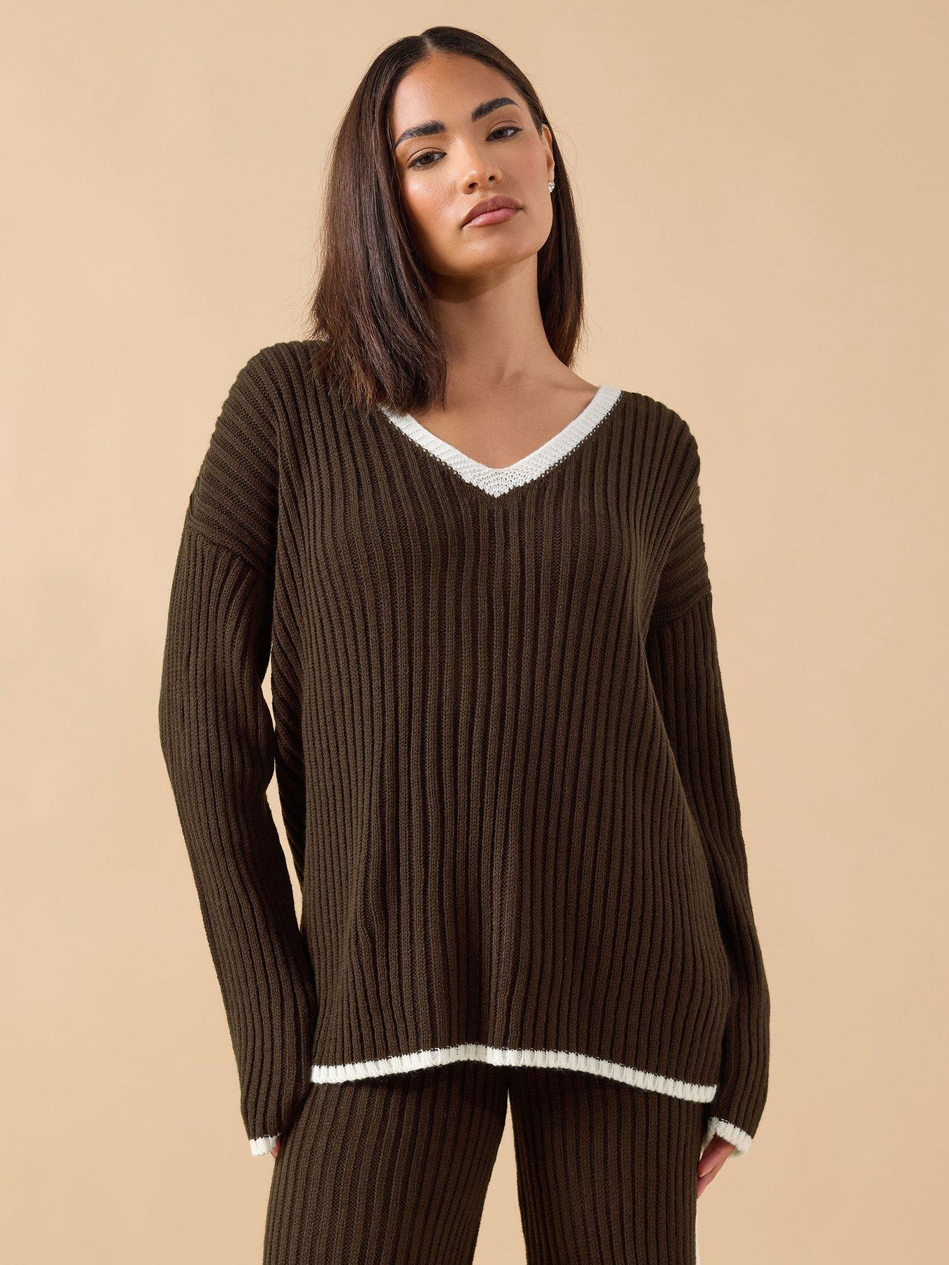PixieGirl Petite Tipped V Neck Jumper - Brown