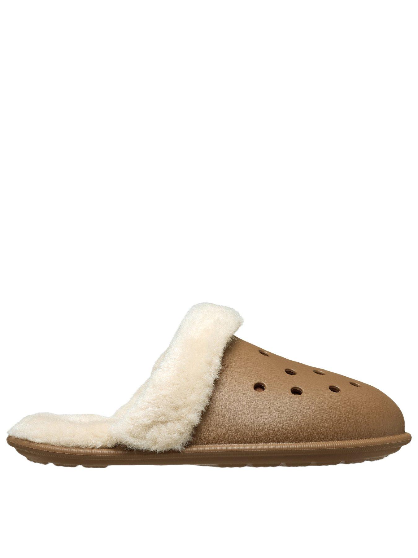 Crocs Men's Classic Fuzz Scuff Slipper - Brown