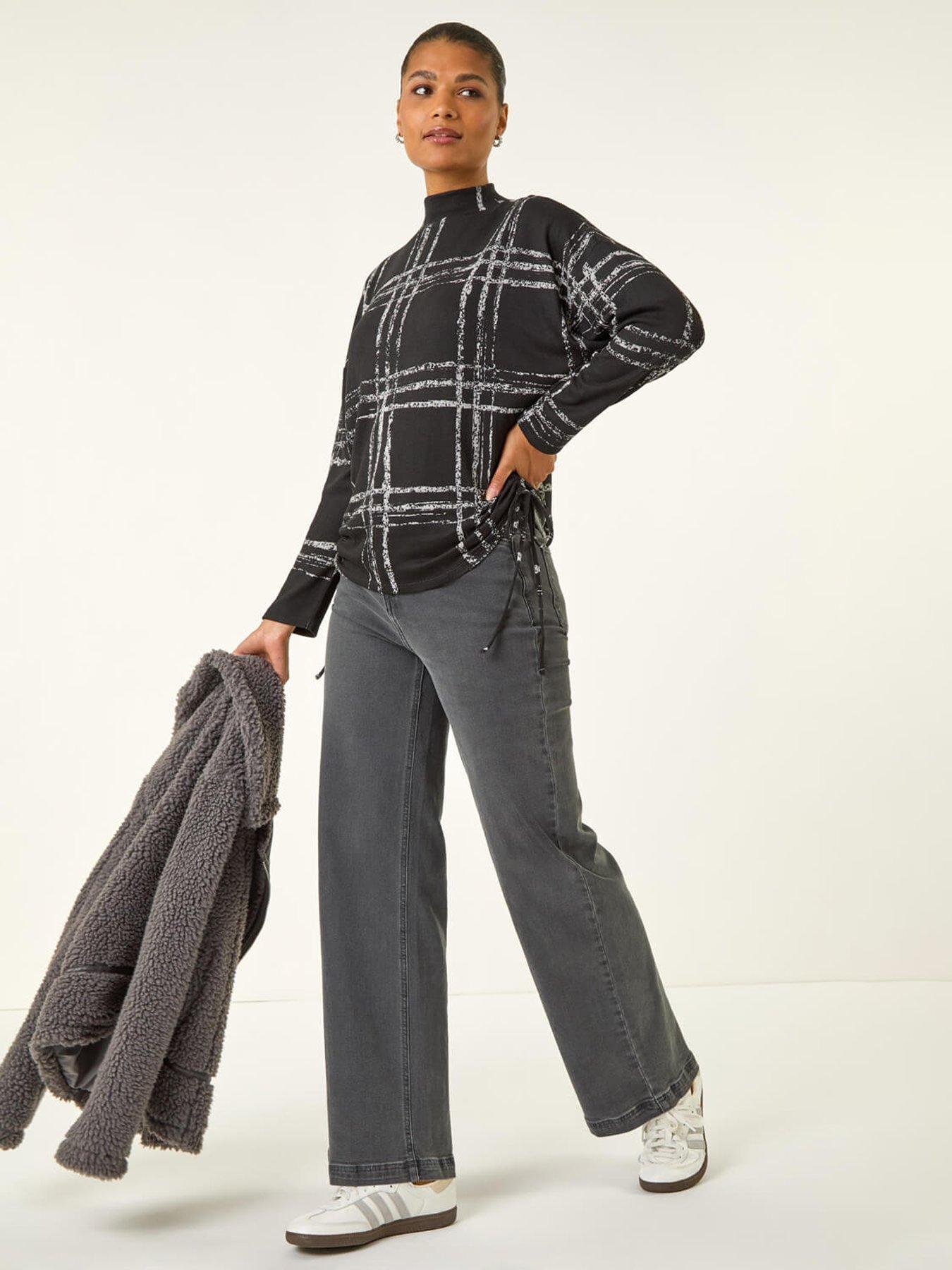 Image 3 of 5 of Roman Plaid Print Side Tie Top - Black