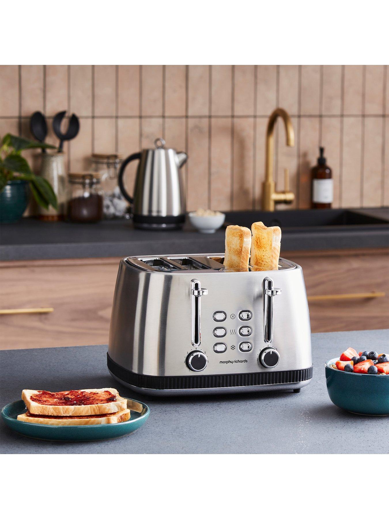Image 5 of 7 of Morphy Richards Mexborough Kettle &amp; Toaster Bundle - SIlver/Black