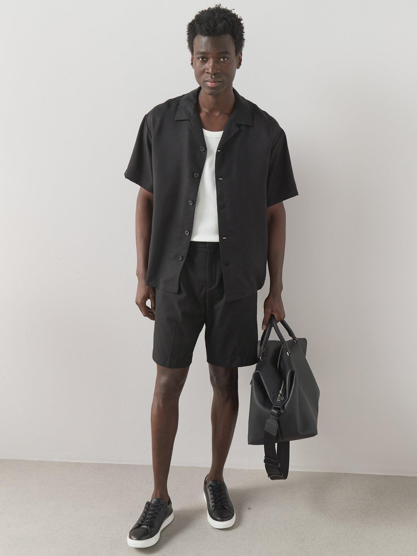 Image 3 of 7 of The Very Collection Boxy Short Sleeve Shirt - Black