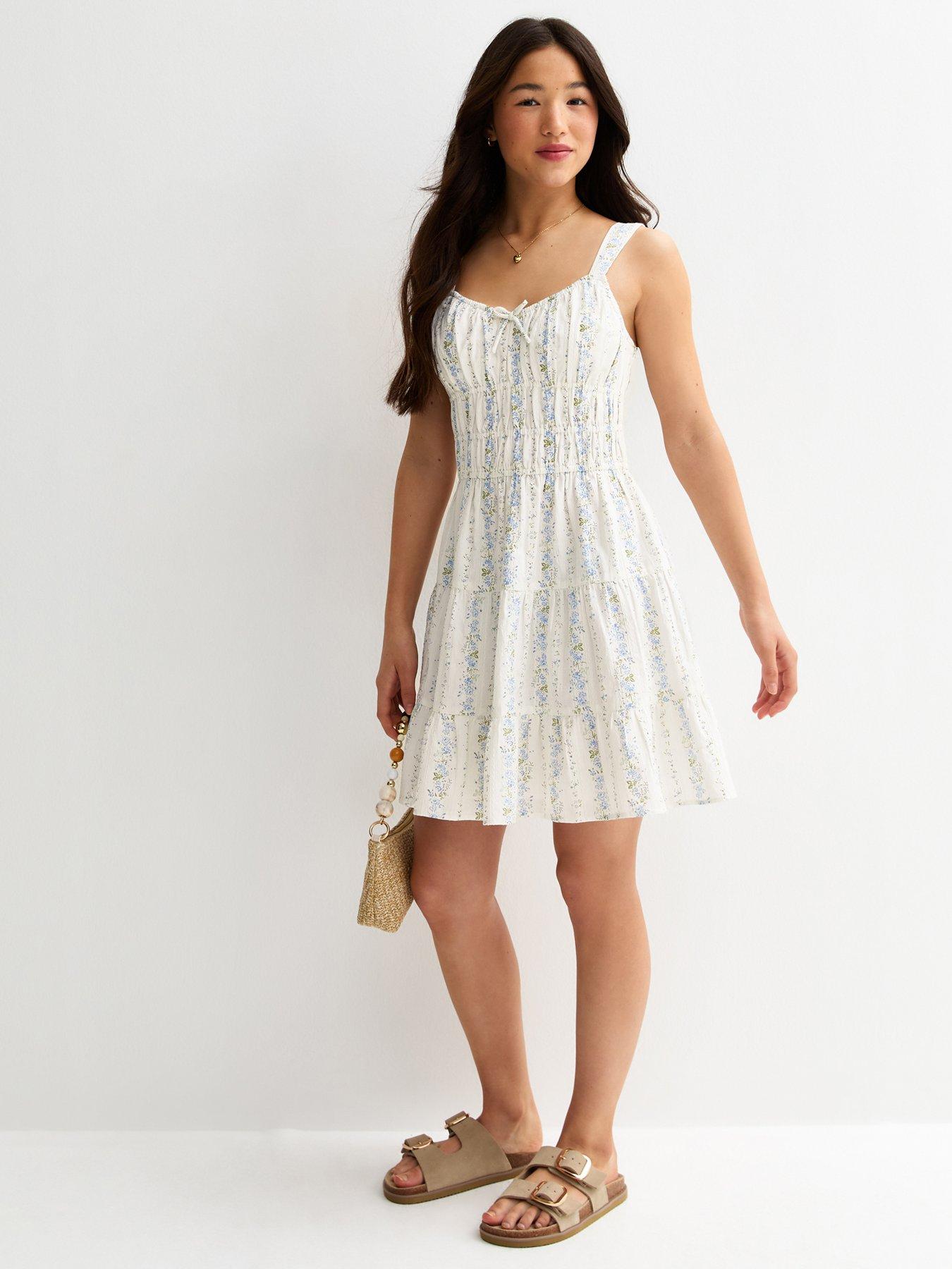 New Look 915 Girls White And Blue Floral Ruched Mini Dress