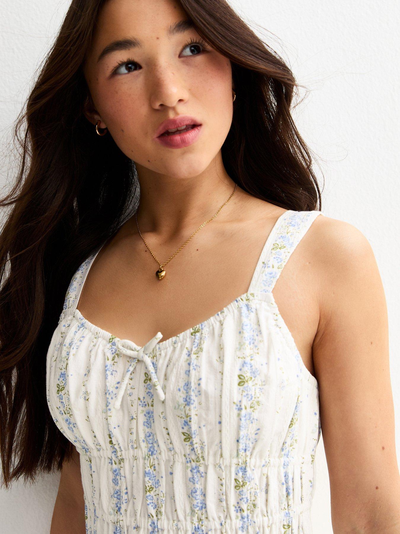 Image 4 of 5 of New Look 915 Girls Floral Ruched Mini Dress - White And Blue