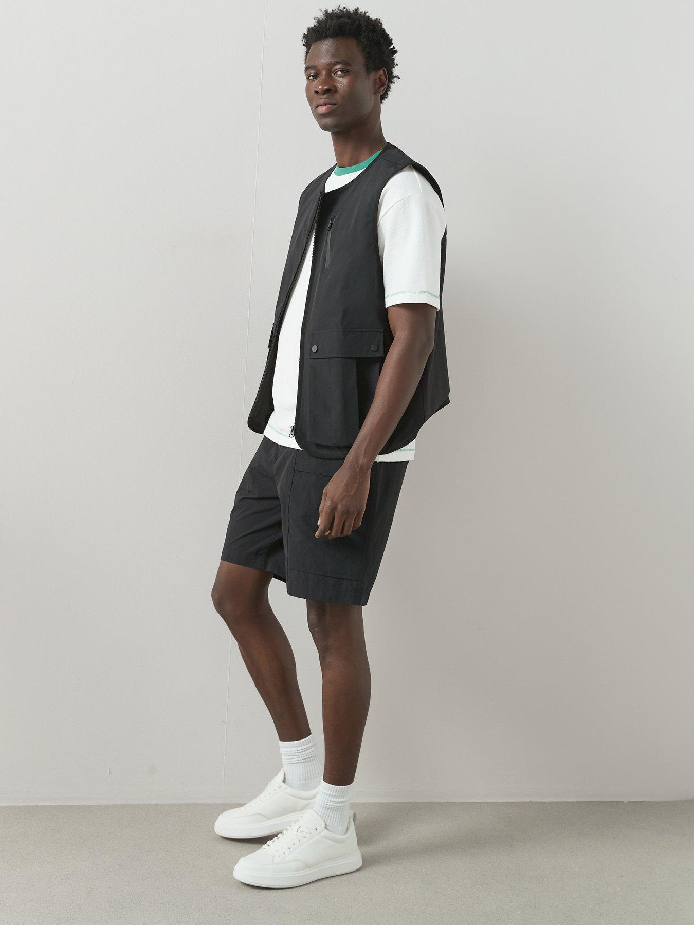The Very Collection Tech Double Pocket Cargo Shorts - Black | Very