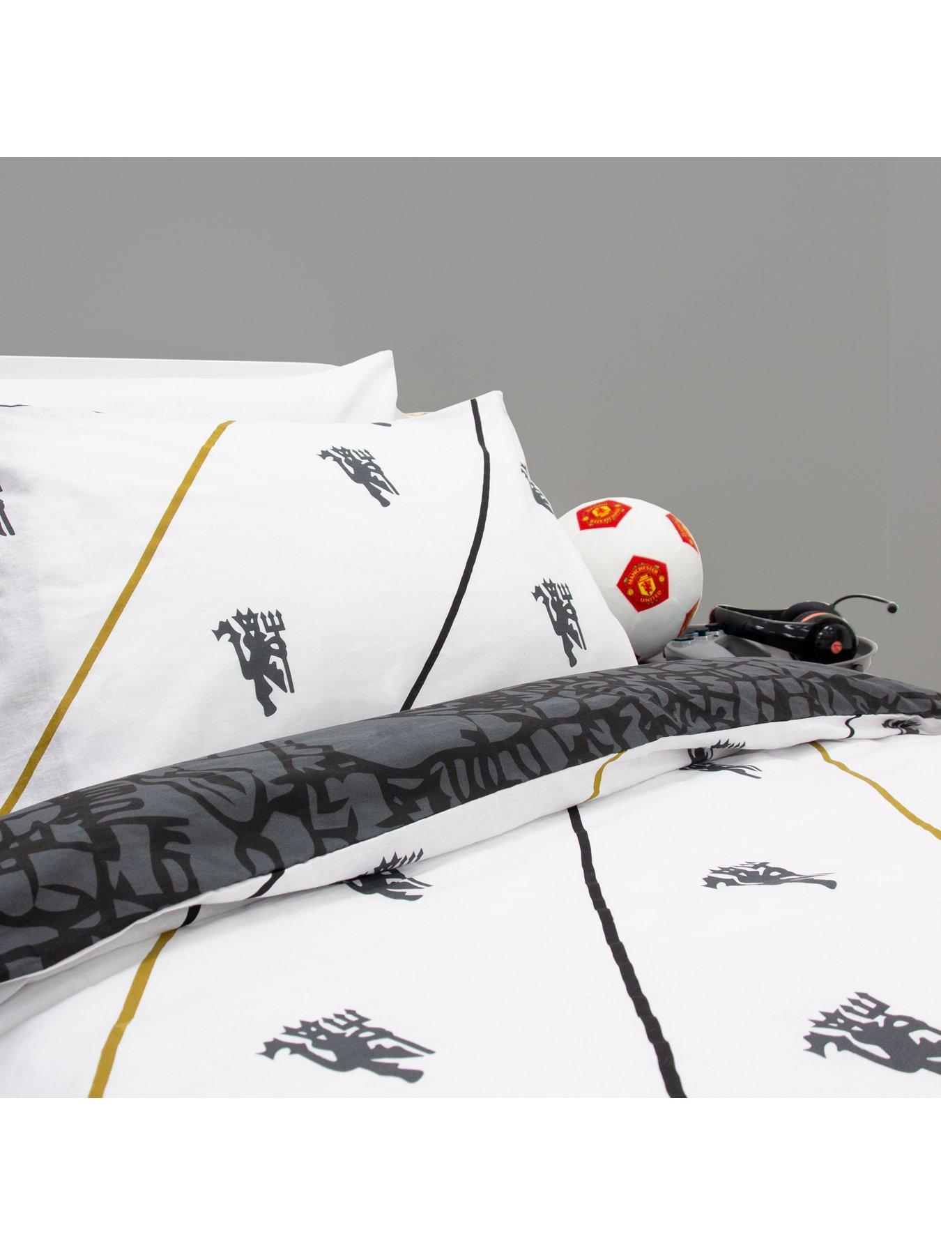 Image 4 of 6 of Manchester United Man United Map Panel Duvet- Single