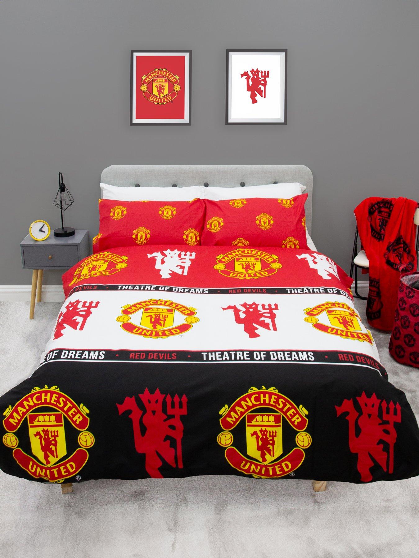 Image 1 of 6 of Manchester United Man United Patch Rotary Duvet