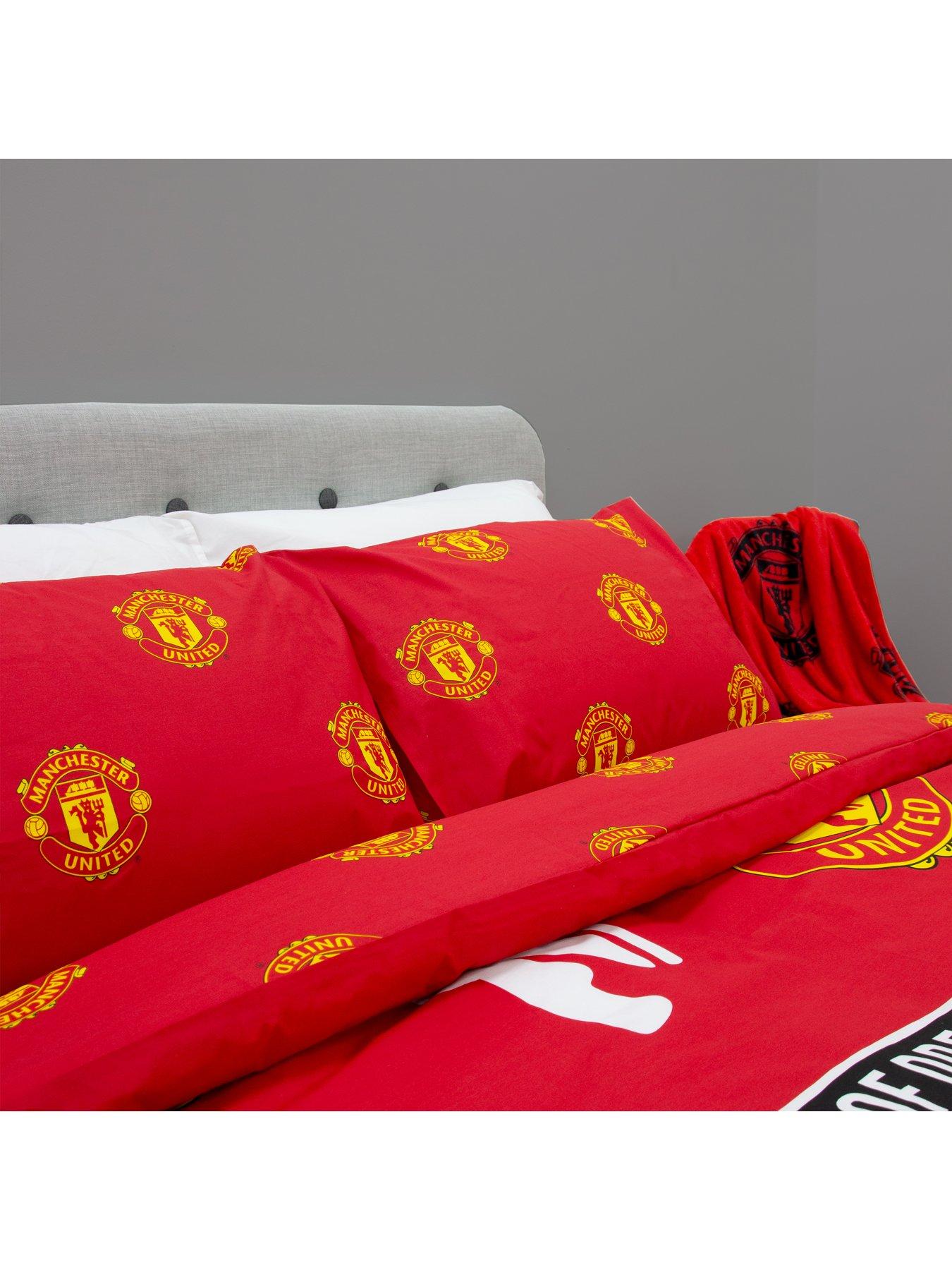 Image 5 of 6 of Manchester United Man United Patch Rotary Duvet
