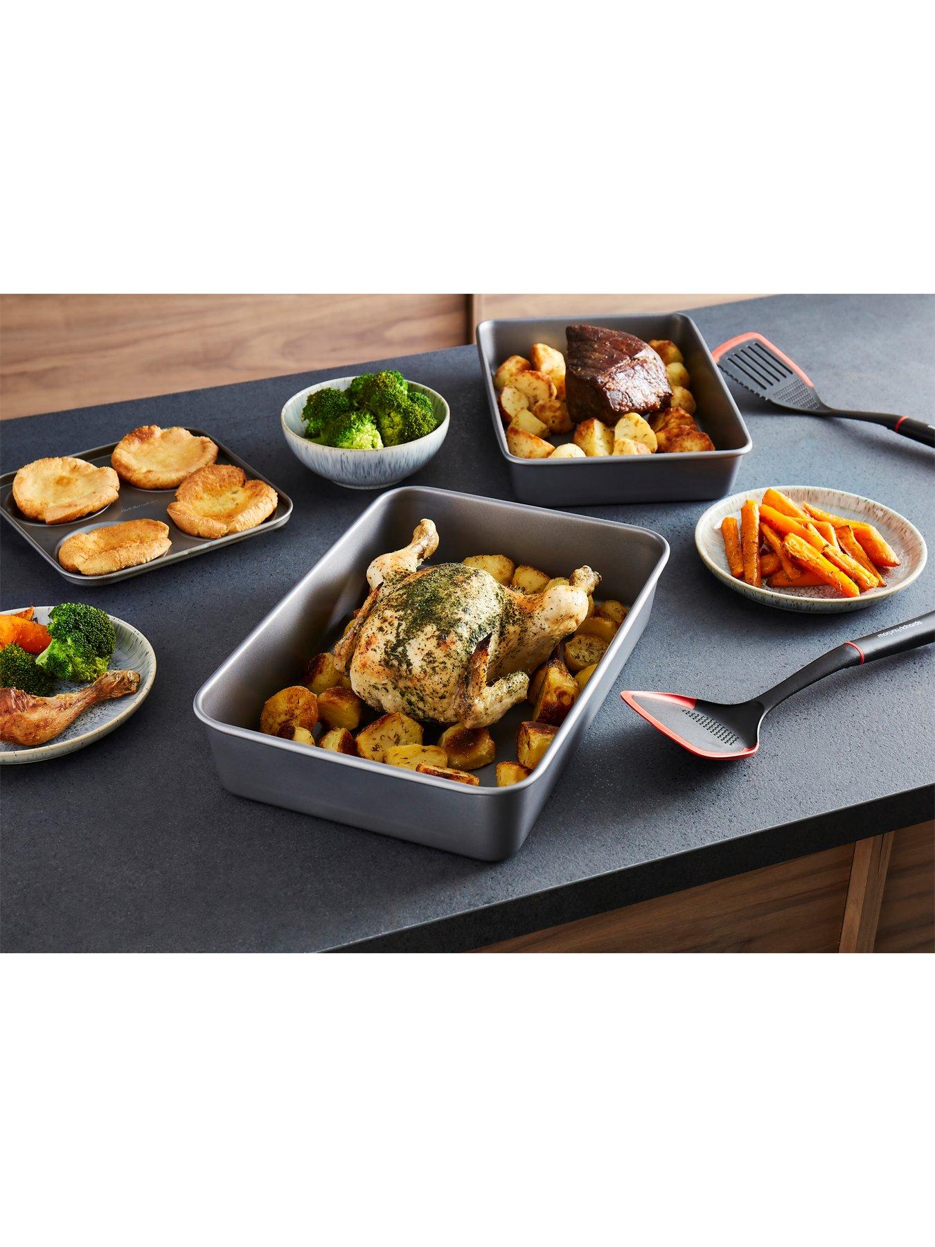 Image 2 of 6 of Morphy Richards Roasting Tin Set