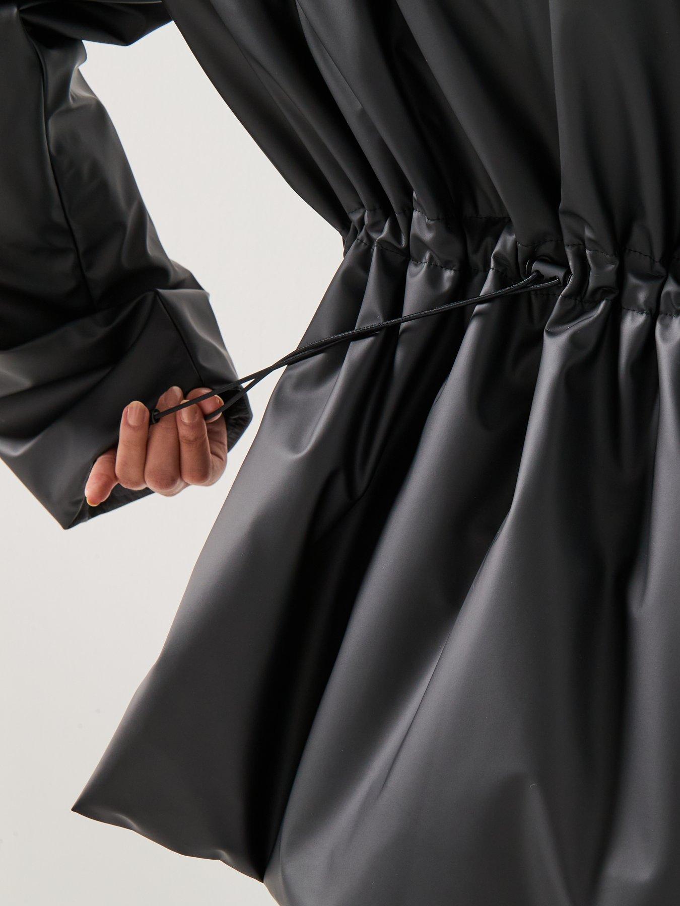 Image 5 of 6 of Barbour International Jourdaine Showerproof Jacket- Black