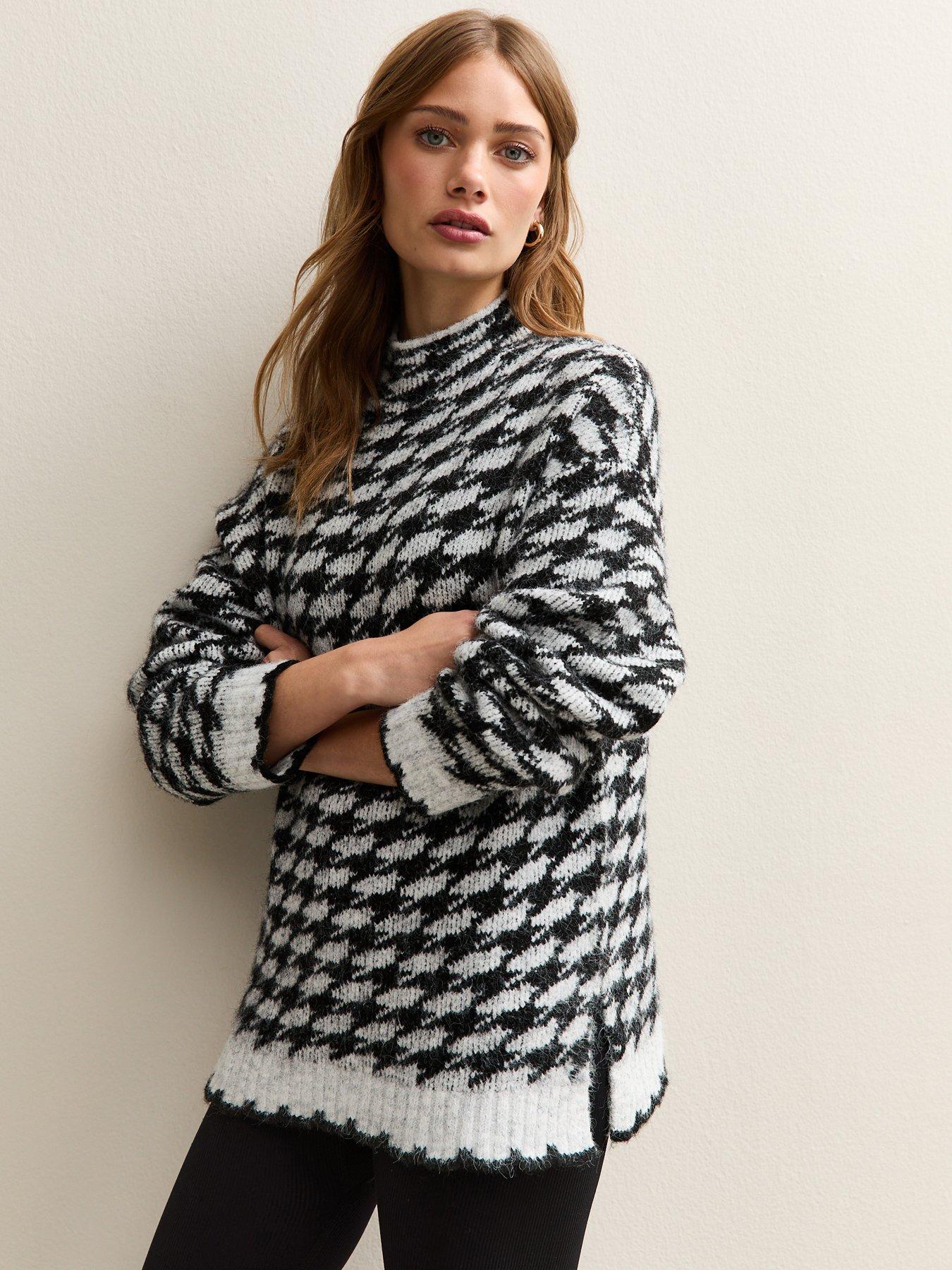 New Look Houndstooth High Neck Jumper - Grey