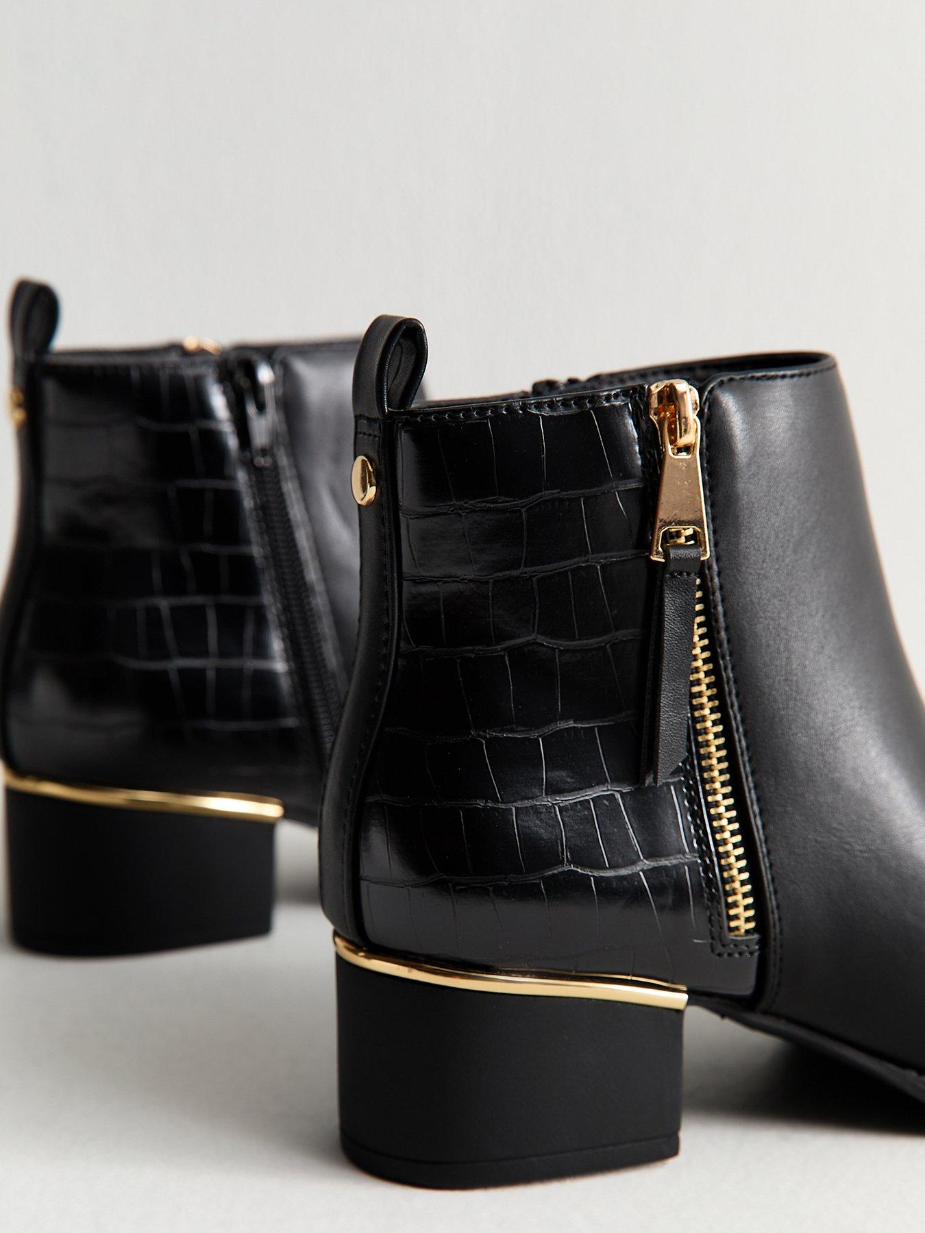 Image 5 of 6 of New Look Faux Leather Block Heel Ankle Boots- Black