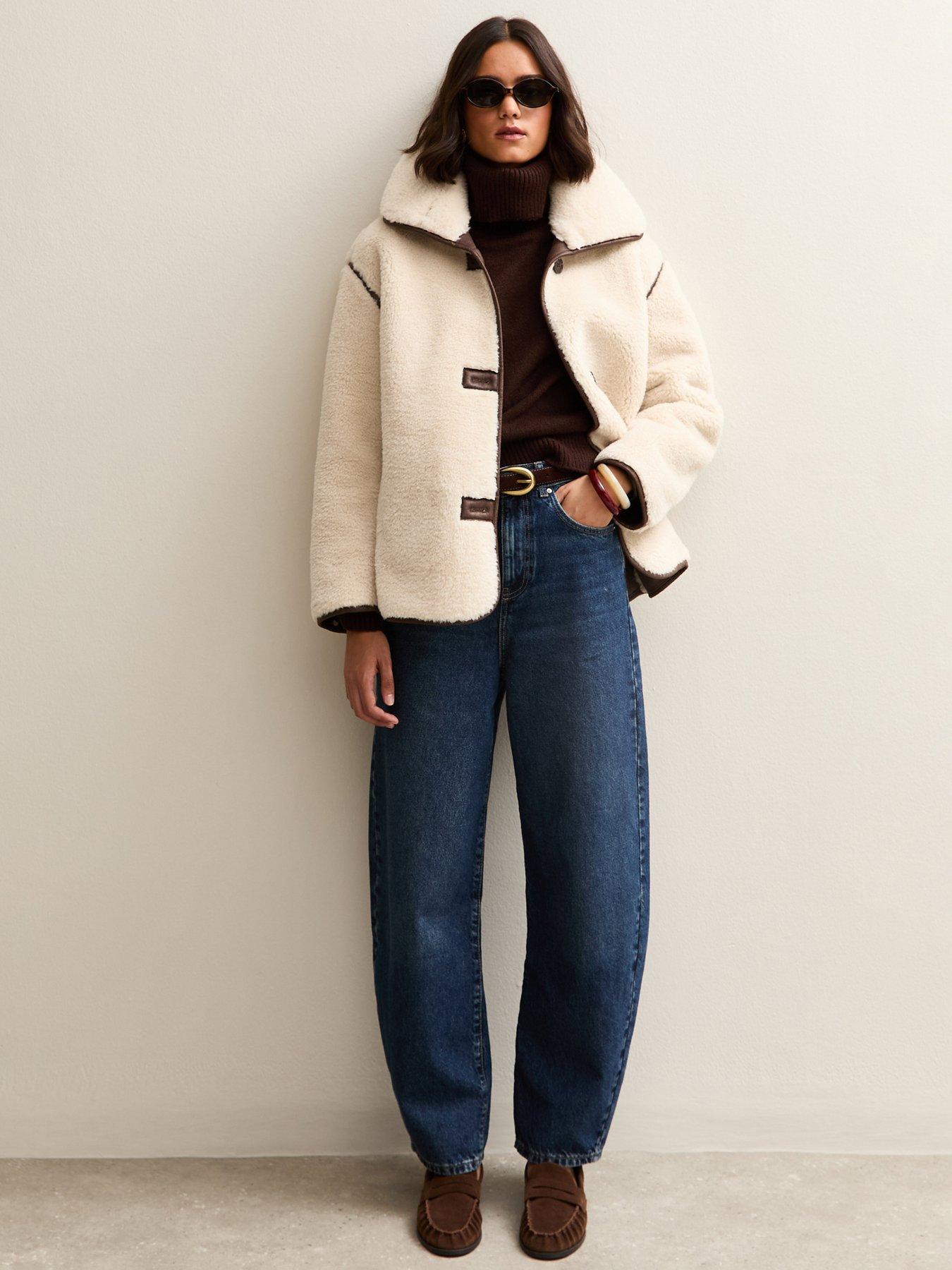 Image 3 of 7 of New Look Cream Faux Fur Bonded Jacket