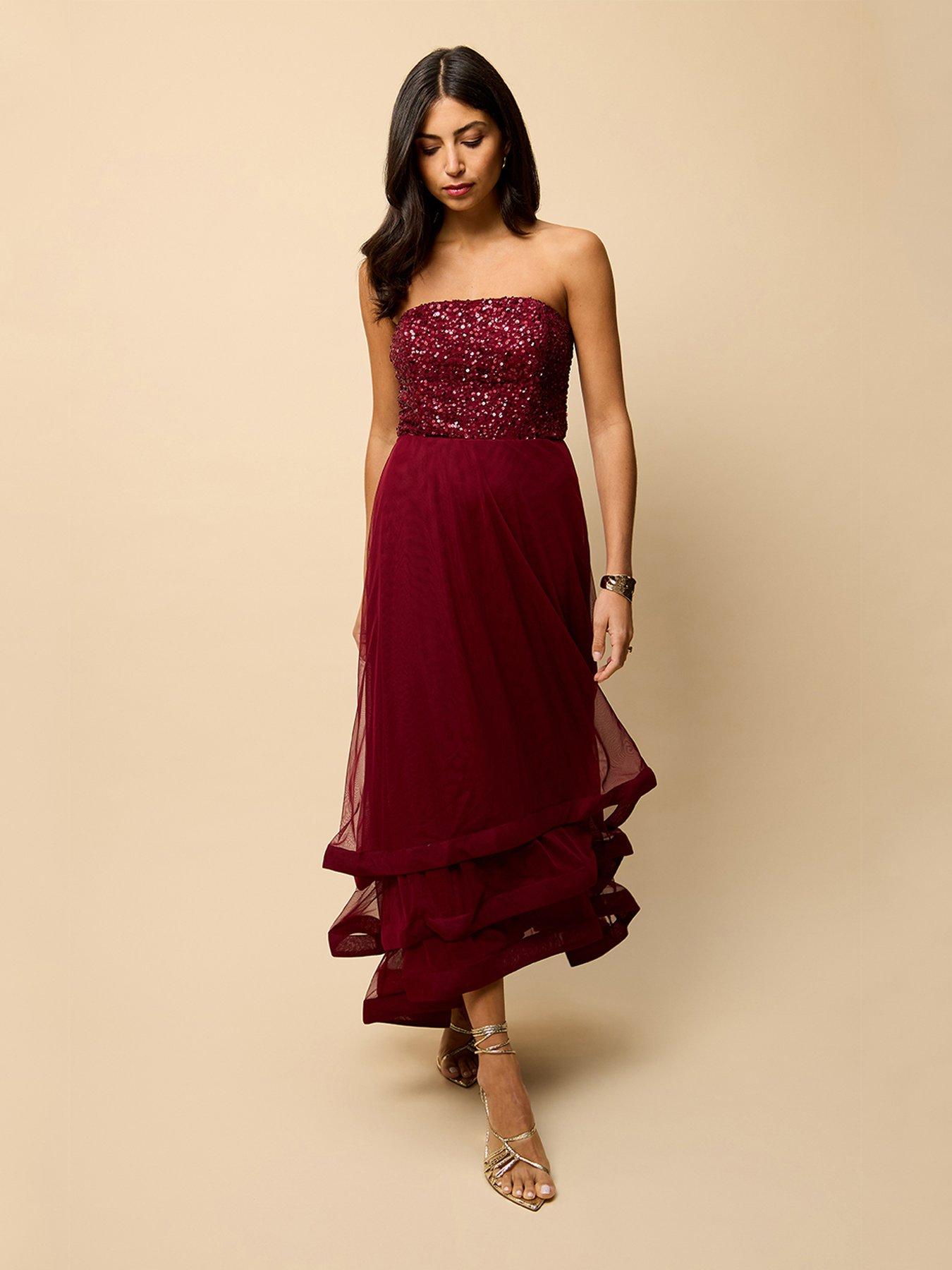 open lace back dress Rent Little Mistress By Vogue Williams Red Shirred One-Shoulder Maxi Dress main image 0