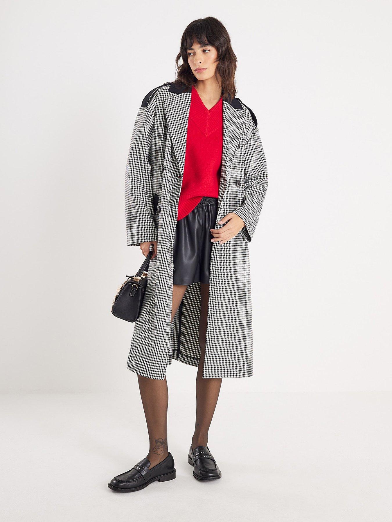Image 1 of 4 of River Island Dogtooth Tailored Trench - Black