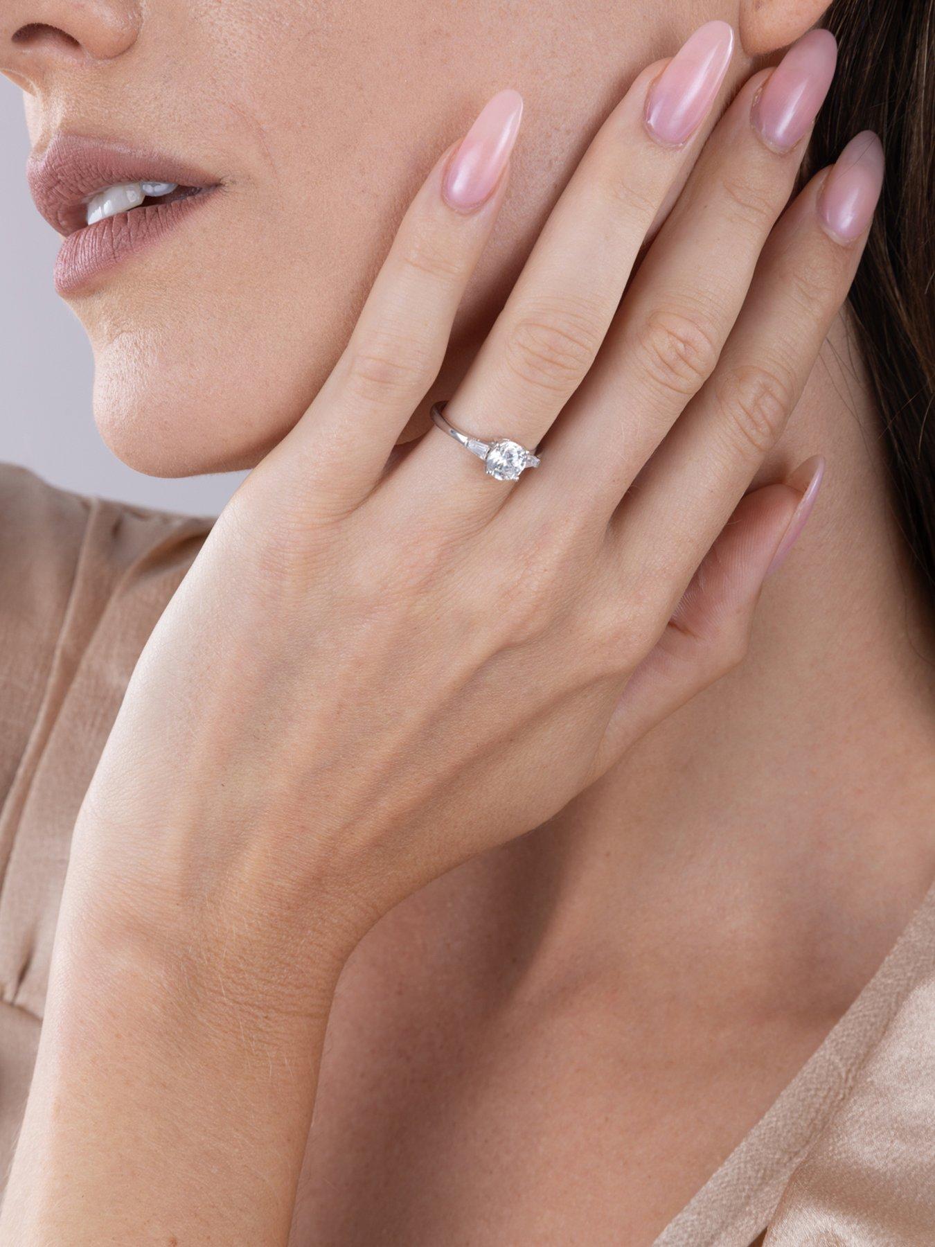 Image 5 of 5 of Love DIAMOND Diamond Solitaire Ring with Baguette Shoulders Lab Grown