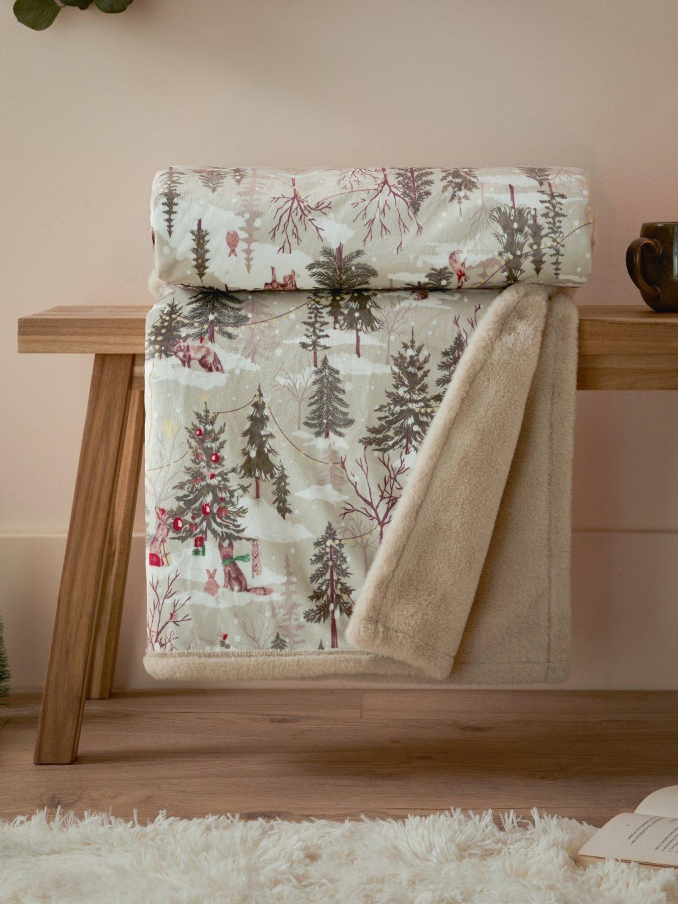 Furn Forest Festivities 130x180 Throw Natural