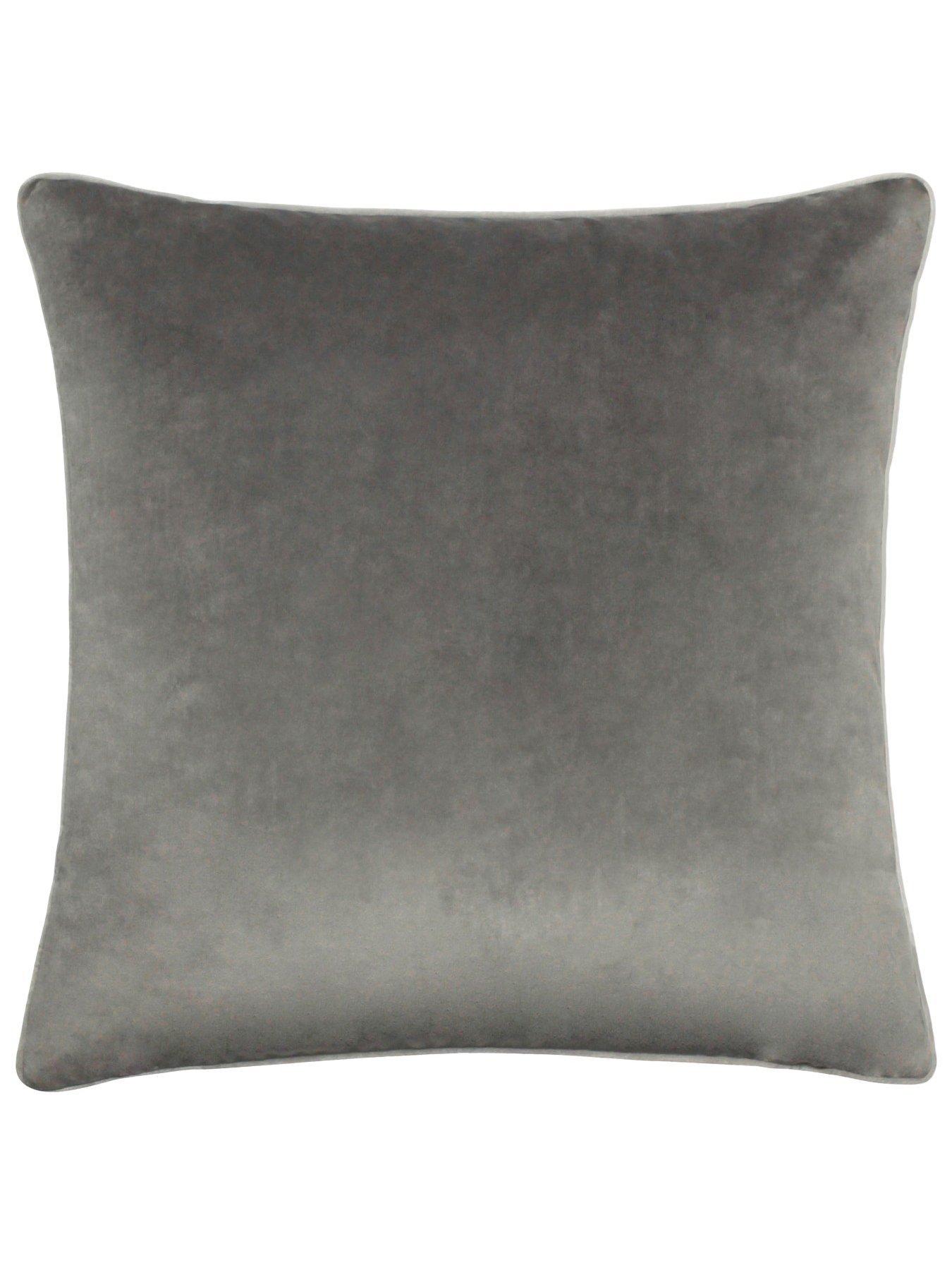 furn-meridian-45x45-polyester-cushion