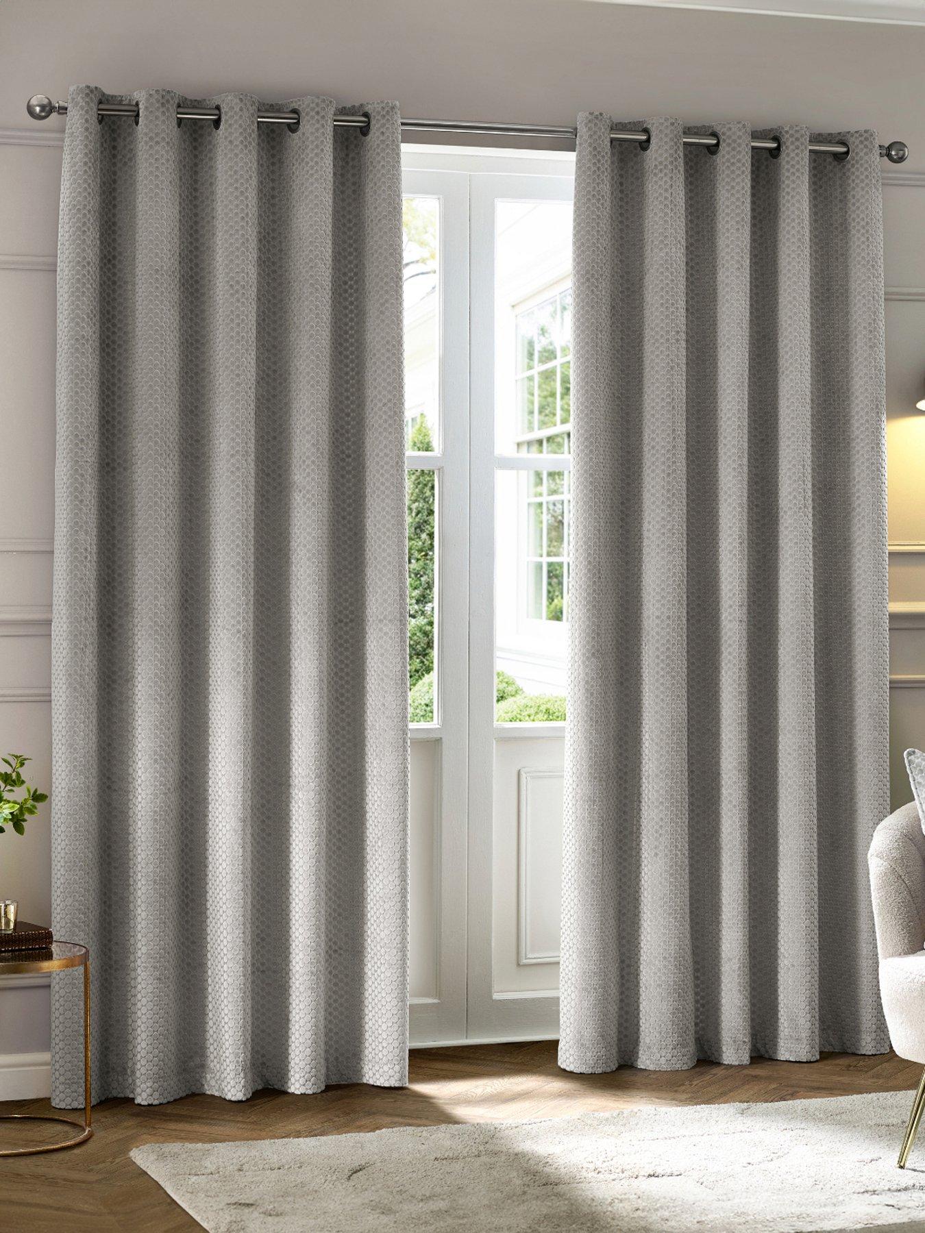 Paoletti Neptune Eyelet Curtains