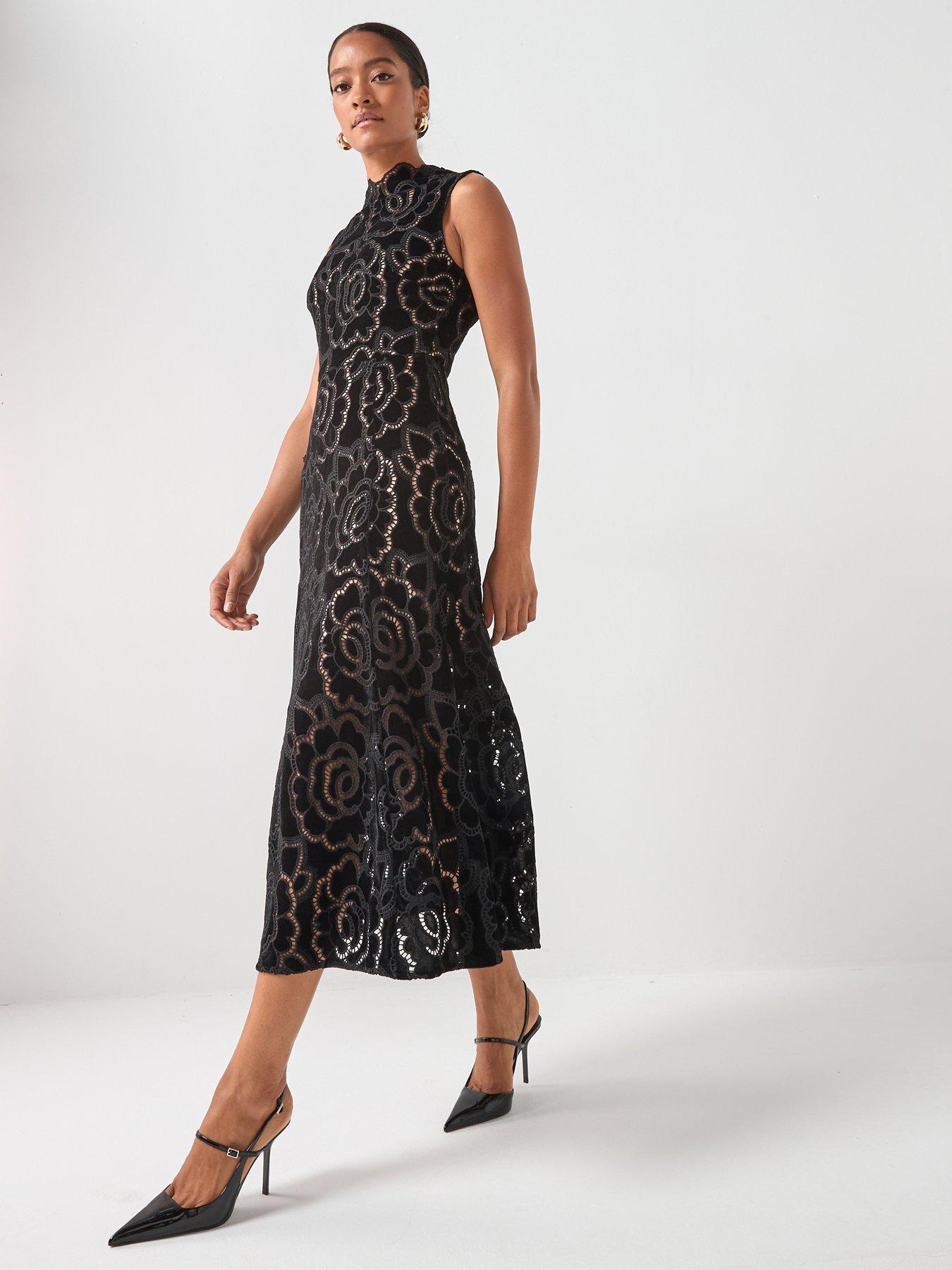 Elliatt Eris Midi Dress - Black