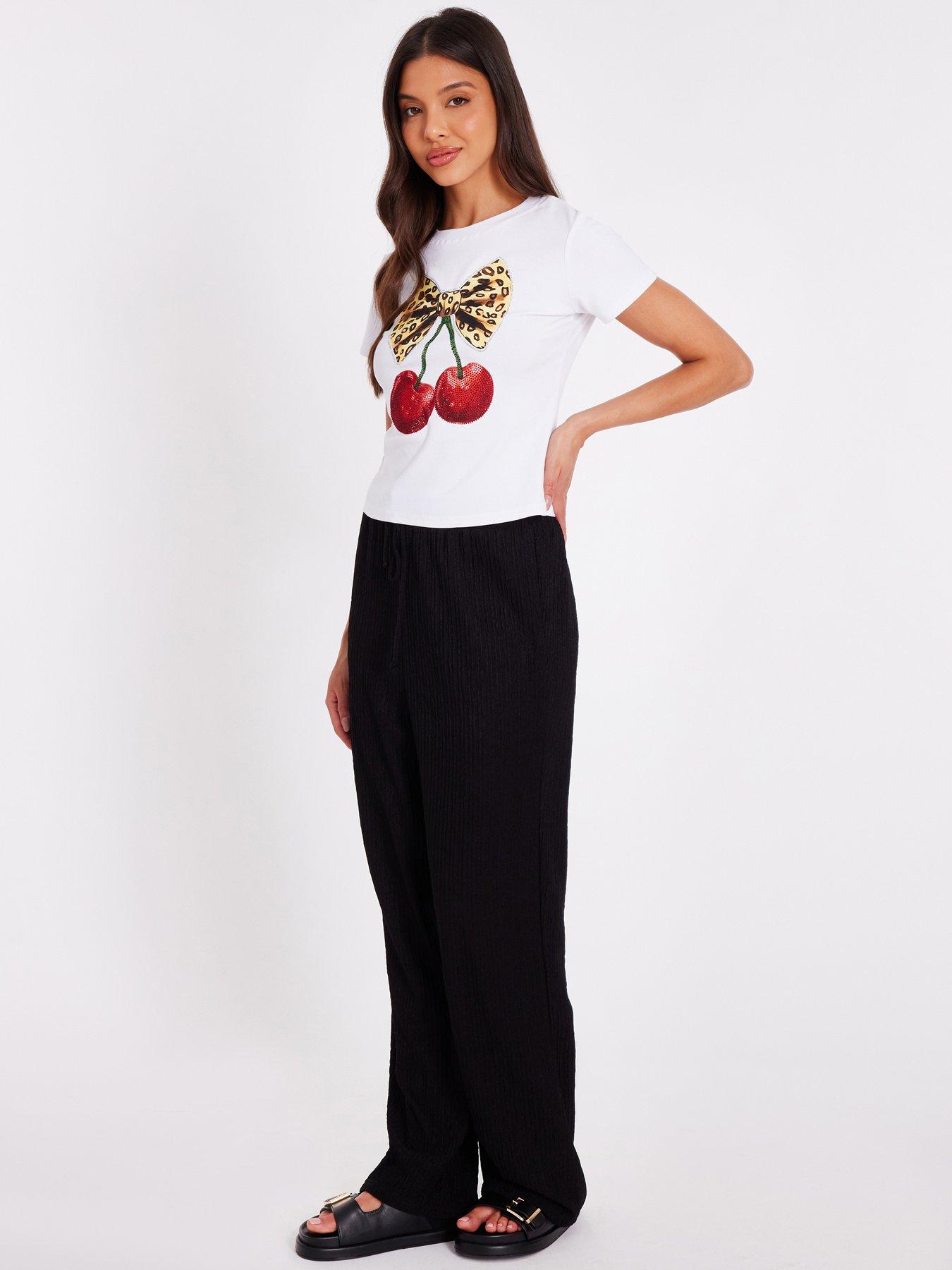 Image 3 of 6 of Quiz White Cherry Print Crop Top