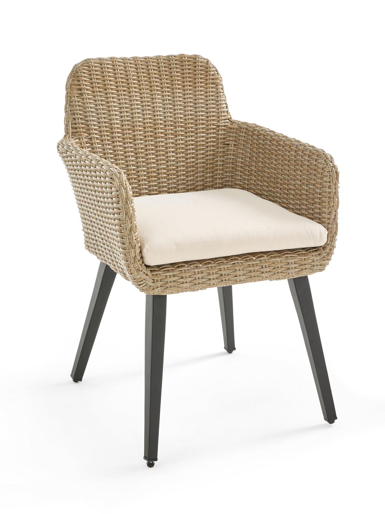 Image 4 of 7 of The Very Collection Capri 6-Seater Outdoor&nbsp;Dining Set
