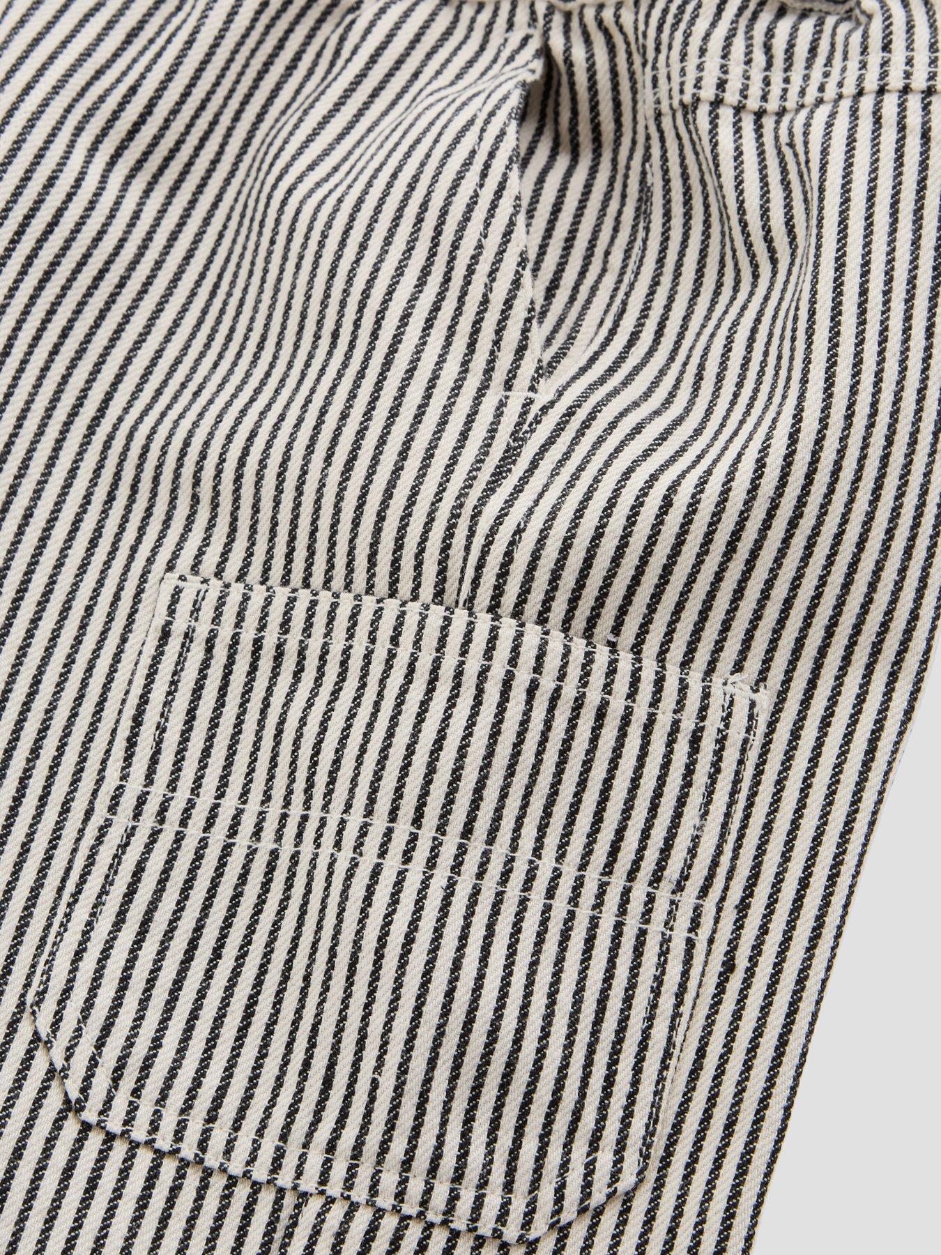 Image 4 of 4 of The Very Collection Boys Stripe Pocket Detail Woven Shorts - Multi