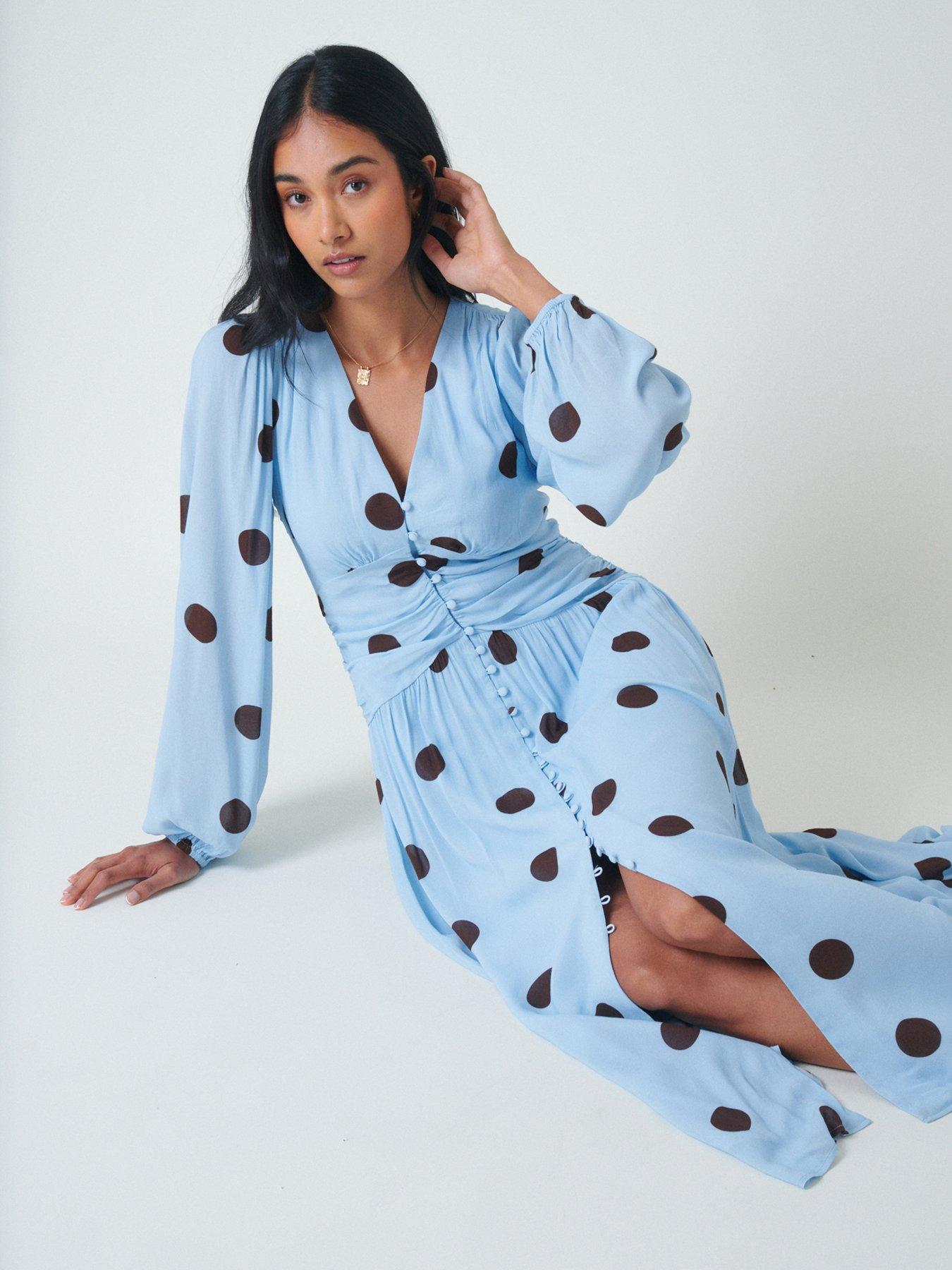 Image 5 of 5 of Nobodys Child Luna Ruched Waist Midi Dress - Blue