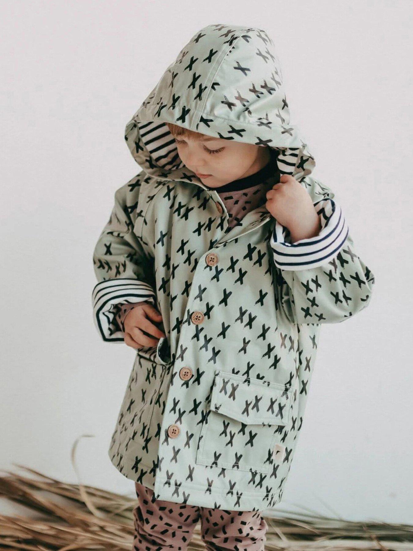 Turtledove London Kids Green Kisses Print Raincoat