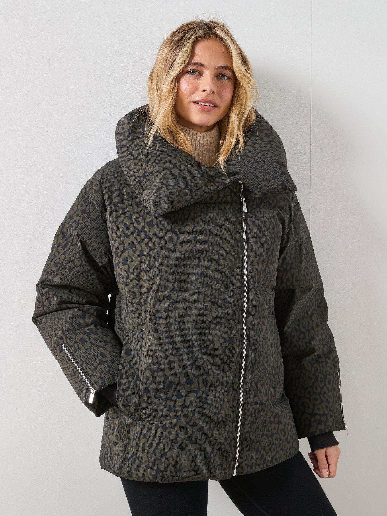 Sweaty Betty Nimbus Cloudweight Water Resistant Short Puffer Coat - Green