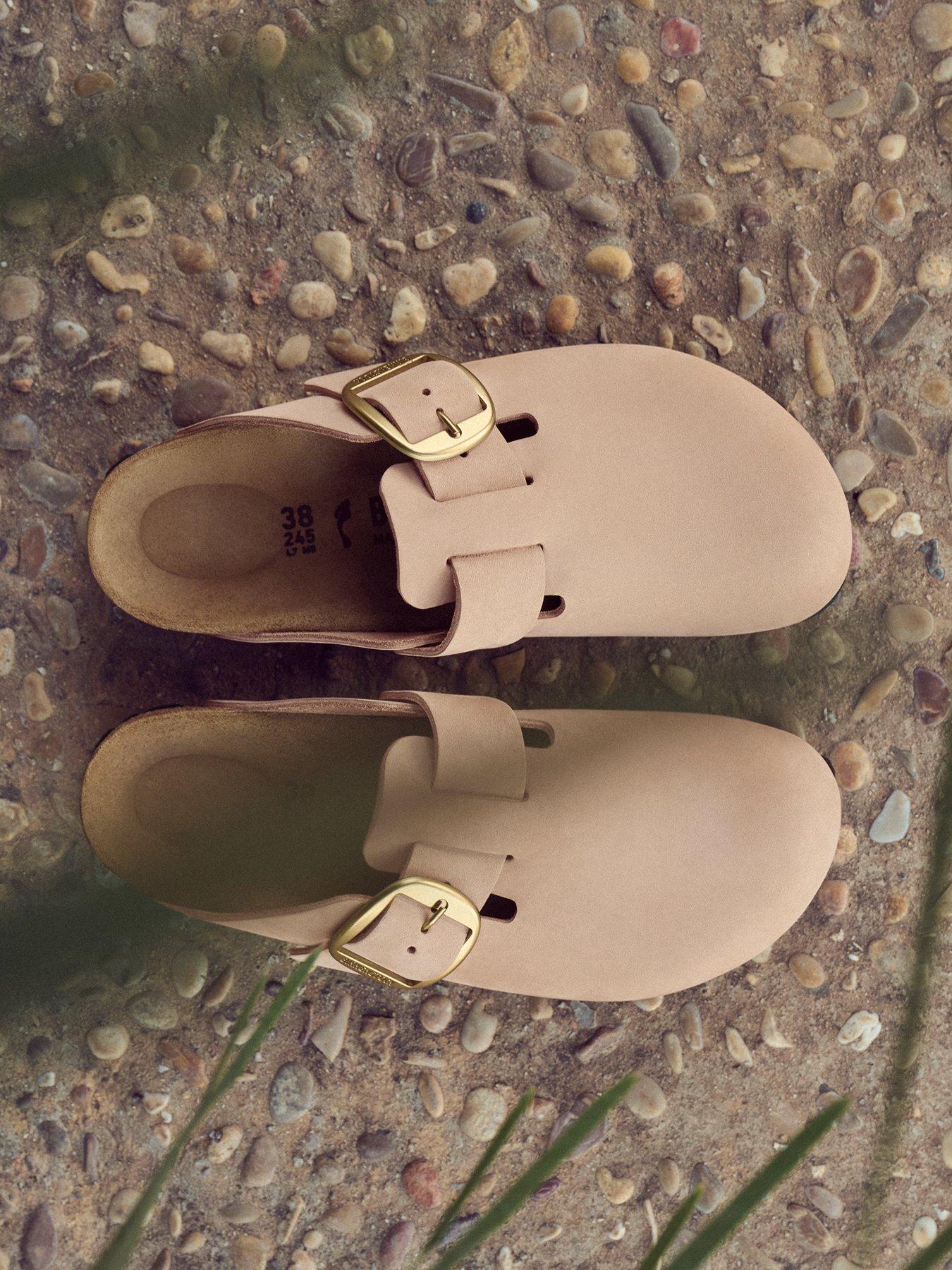 Birkenstock Boston Big Buckle Leather Clog - Sandcastle