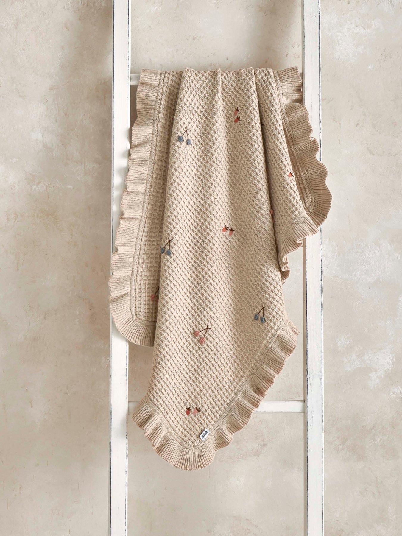 Image 1 of 4 of Mamas & Papas Knitted Blanket - Berry Frill