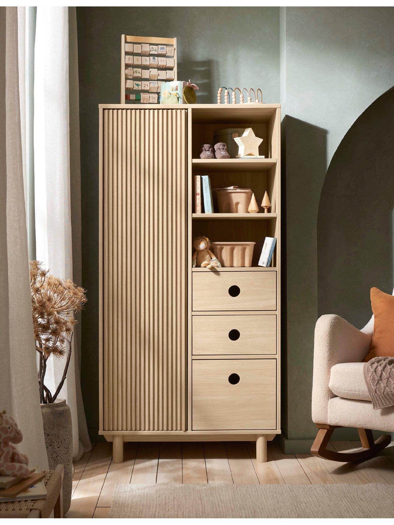 Image 3 of 7 of Mamas & Papas Oska Wardrobe