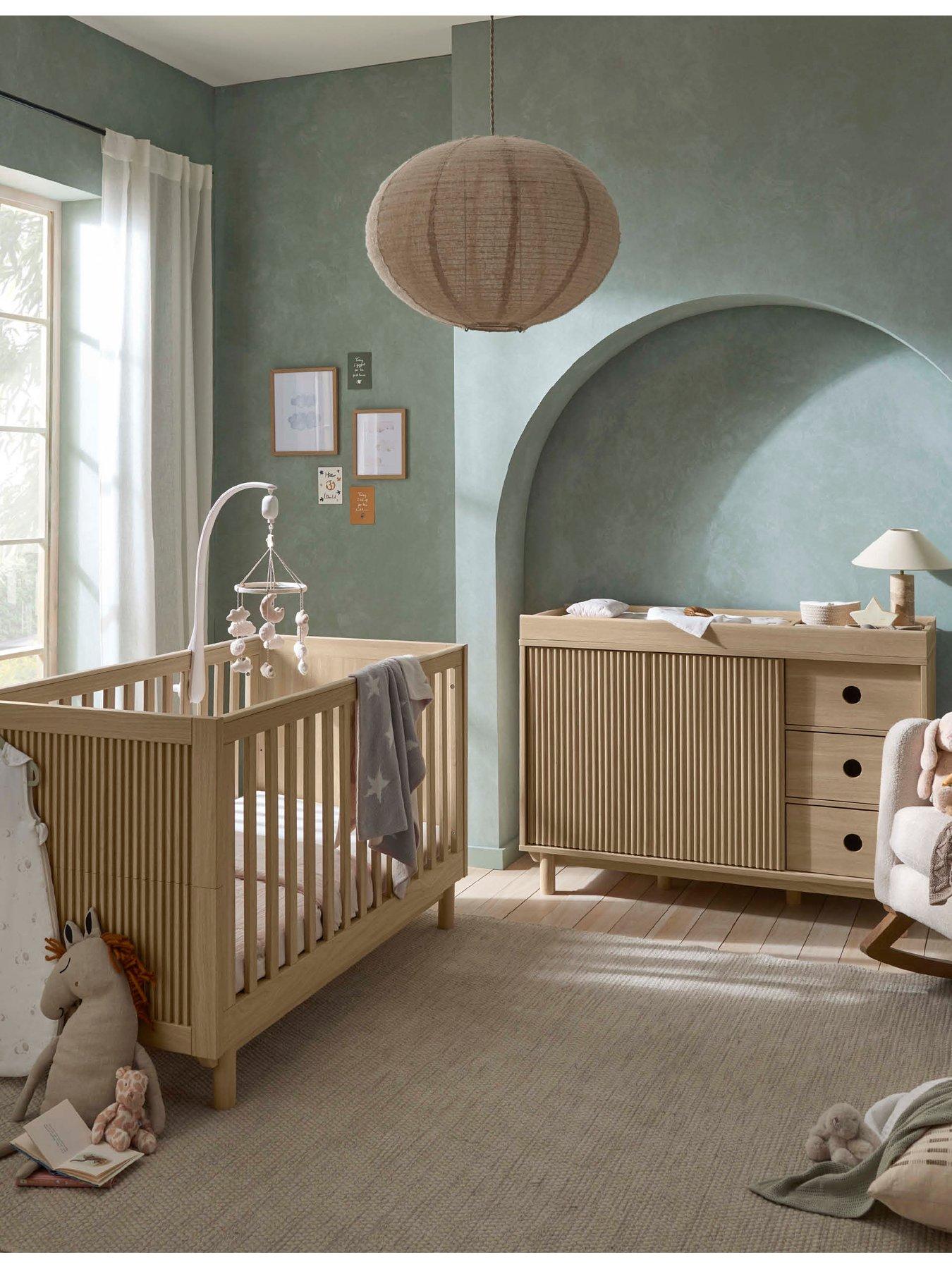 Image 1 of 7 of Mamas & Papas Oska Wide Set (Cotbed, Wide Dresser)